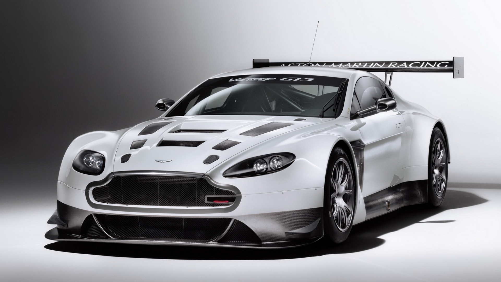 aston, martin, vantage Номер 136647 Разрешение 1920x1080