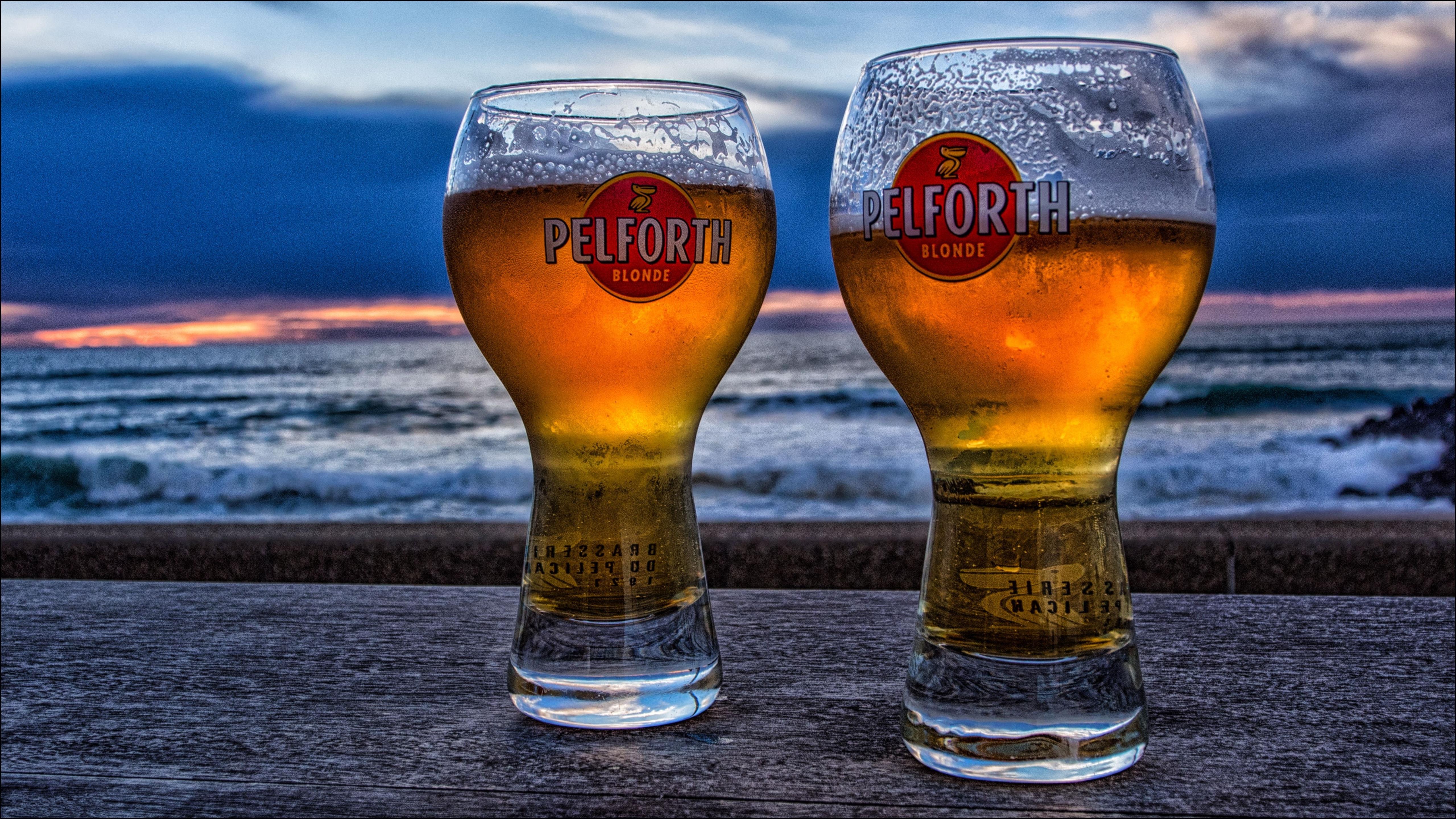 cerveza, vaso, junto