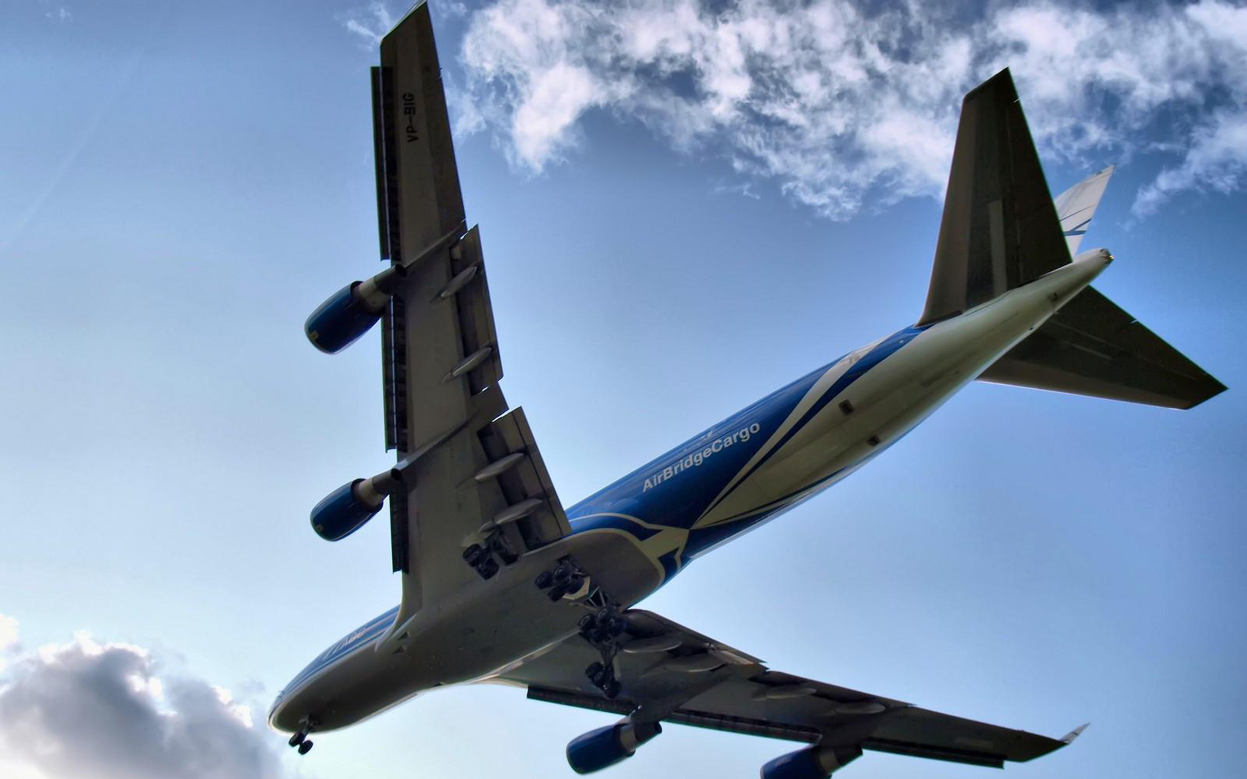 Боинг 747 вид снизу