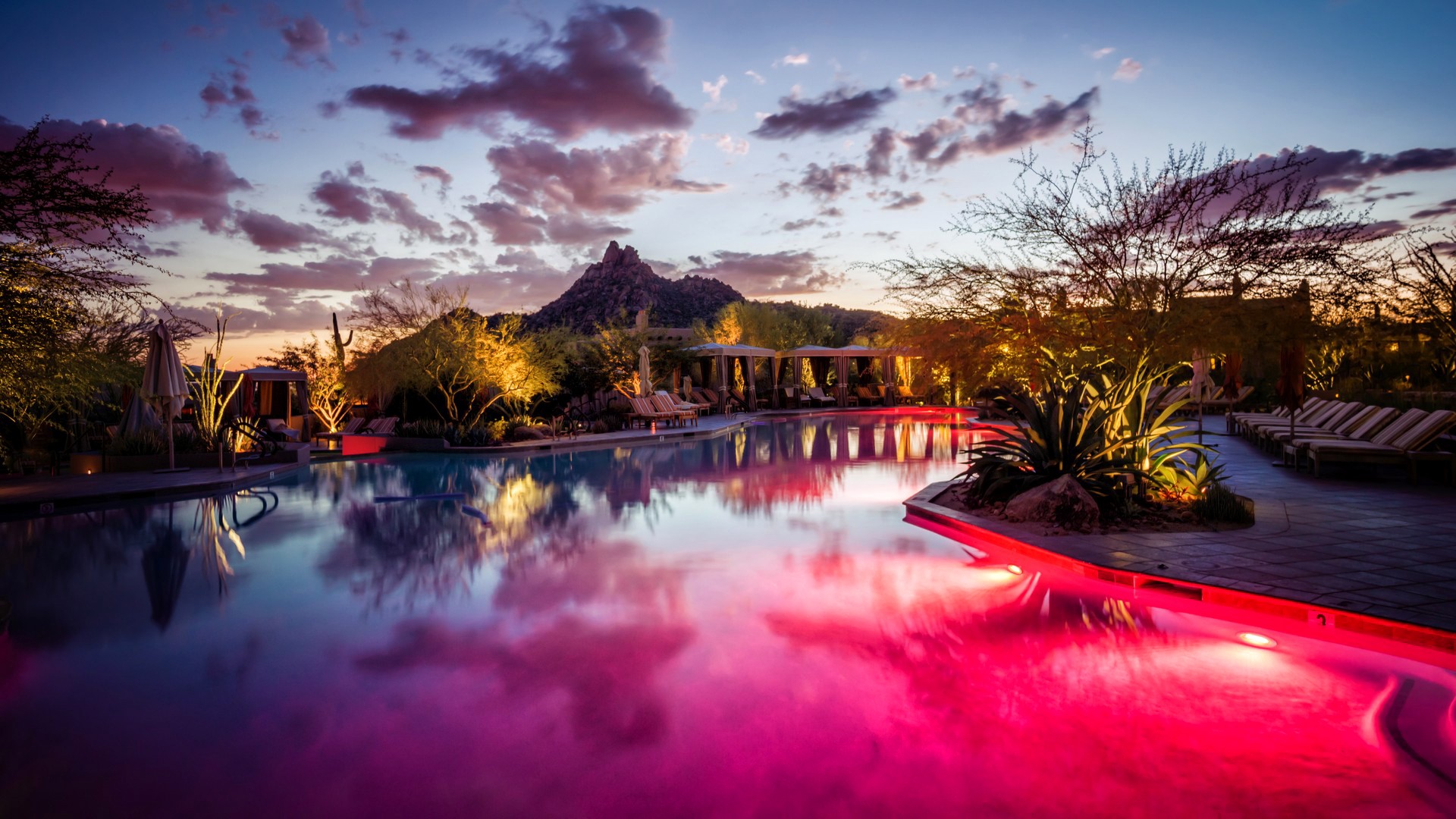 бассейн, позадин, компджутер