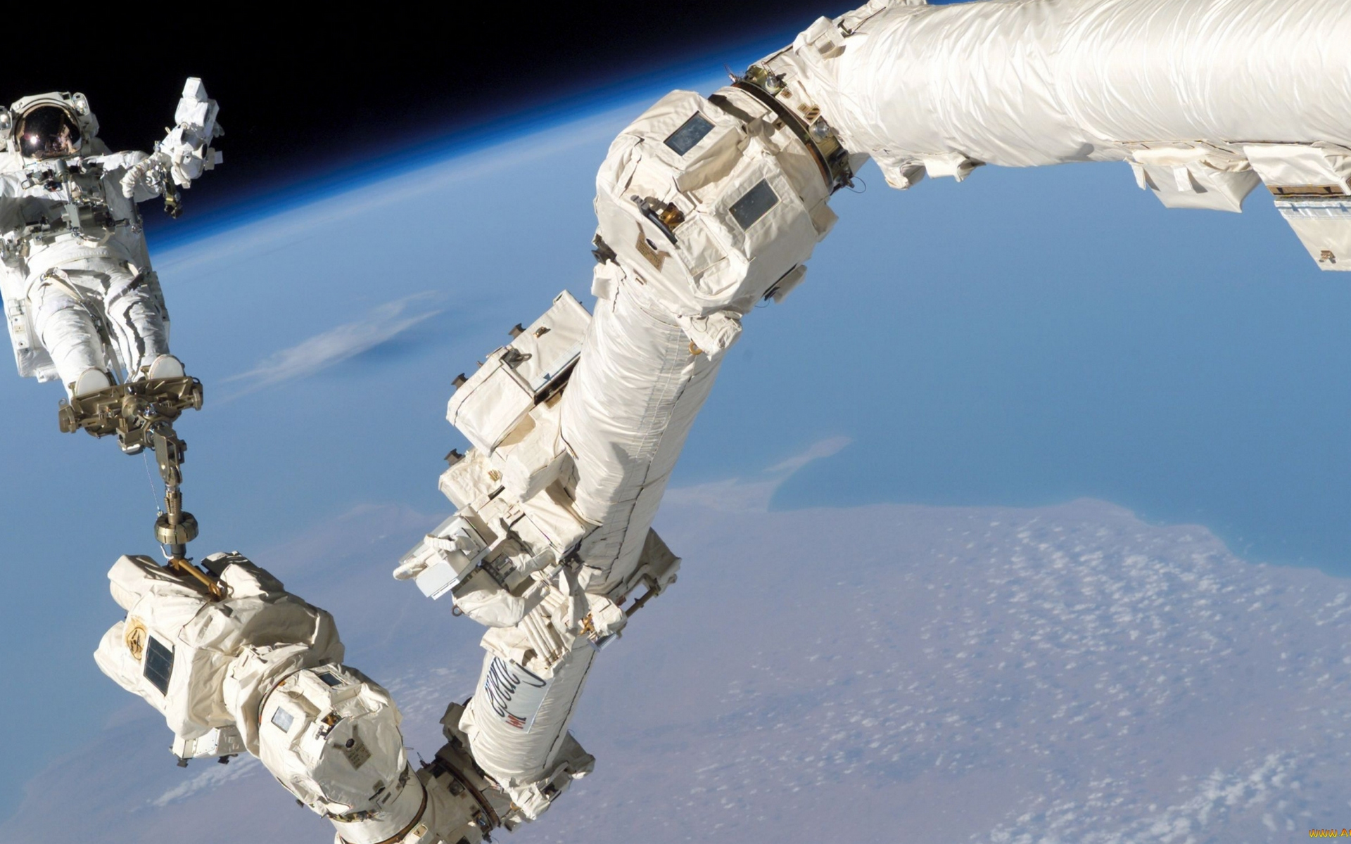 пространство, земля