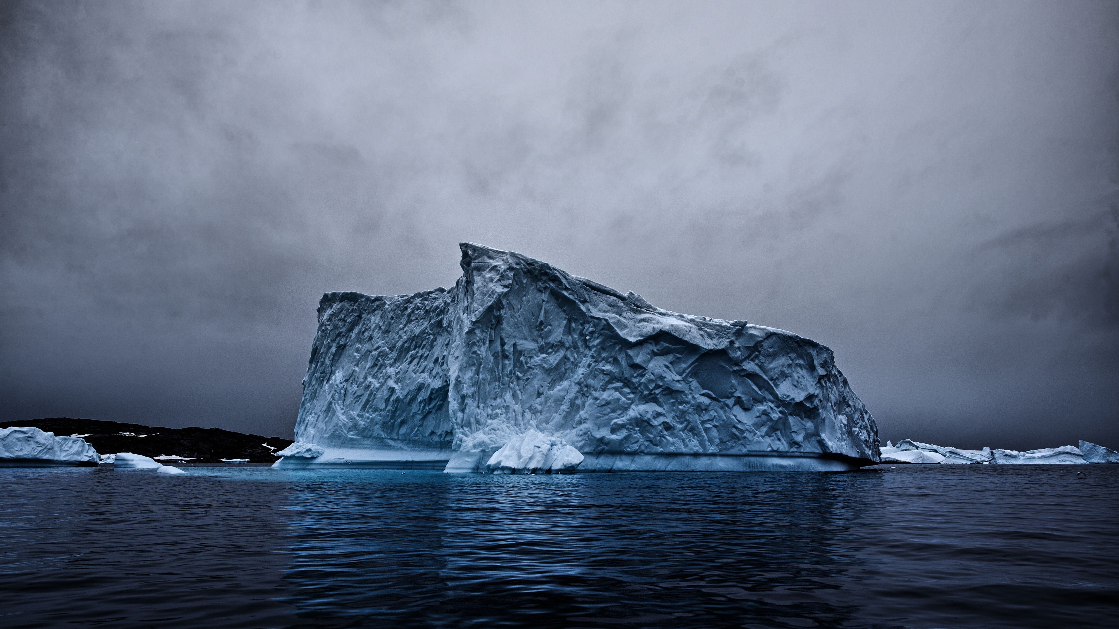 северный полюс скалы человек лед зима загрузить