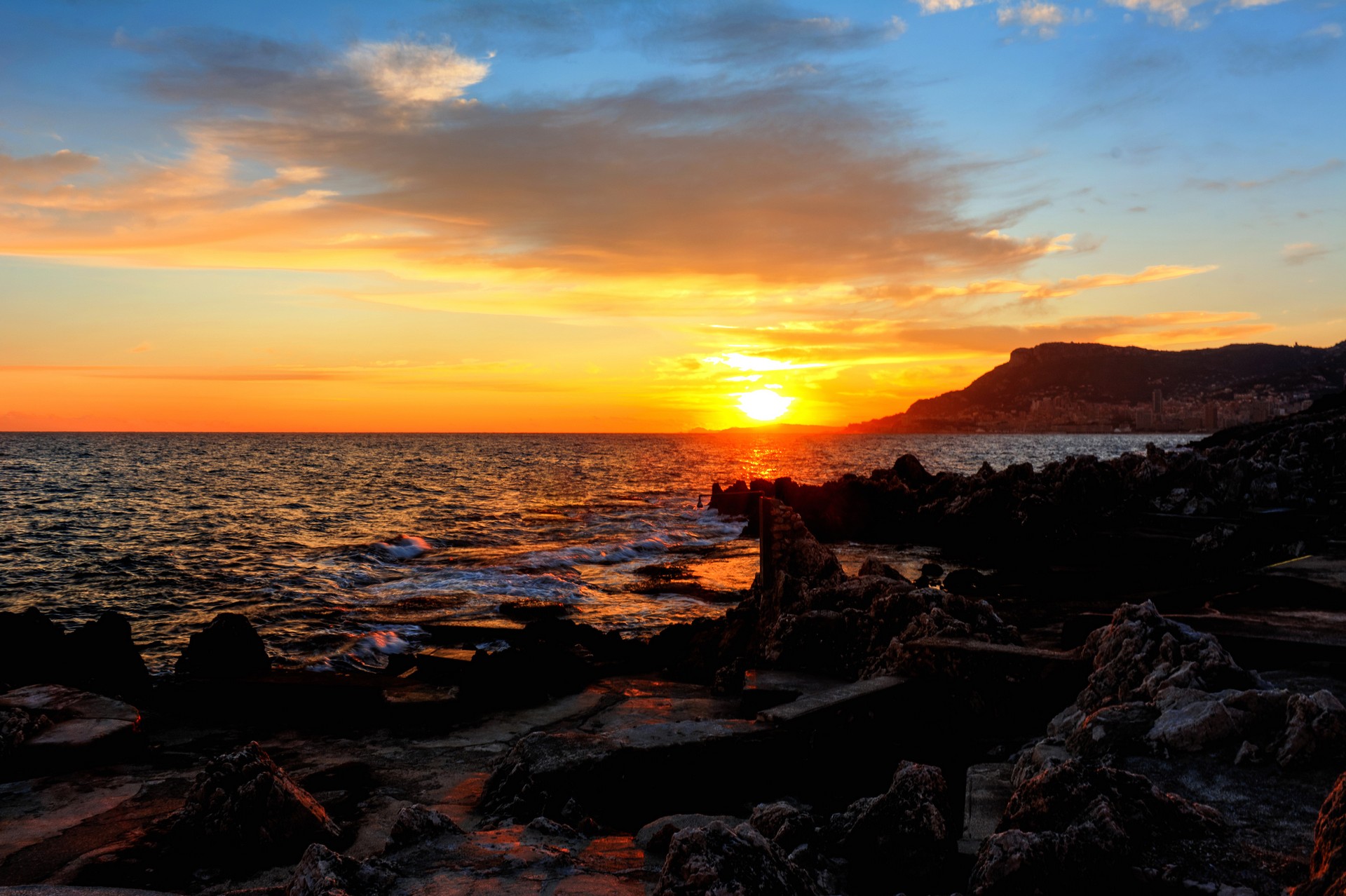 море, красный