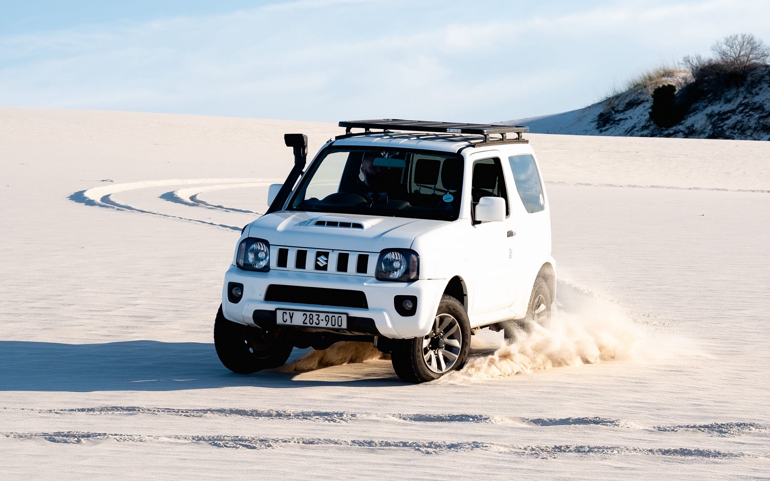 Стол в suzuki jimny