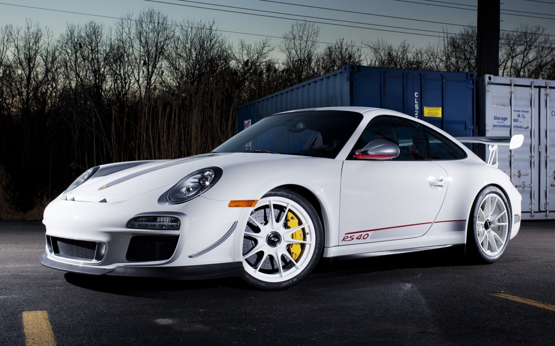 белая Porsche без смс