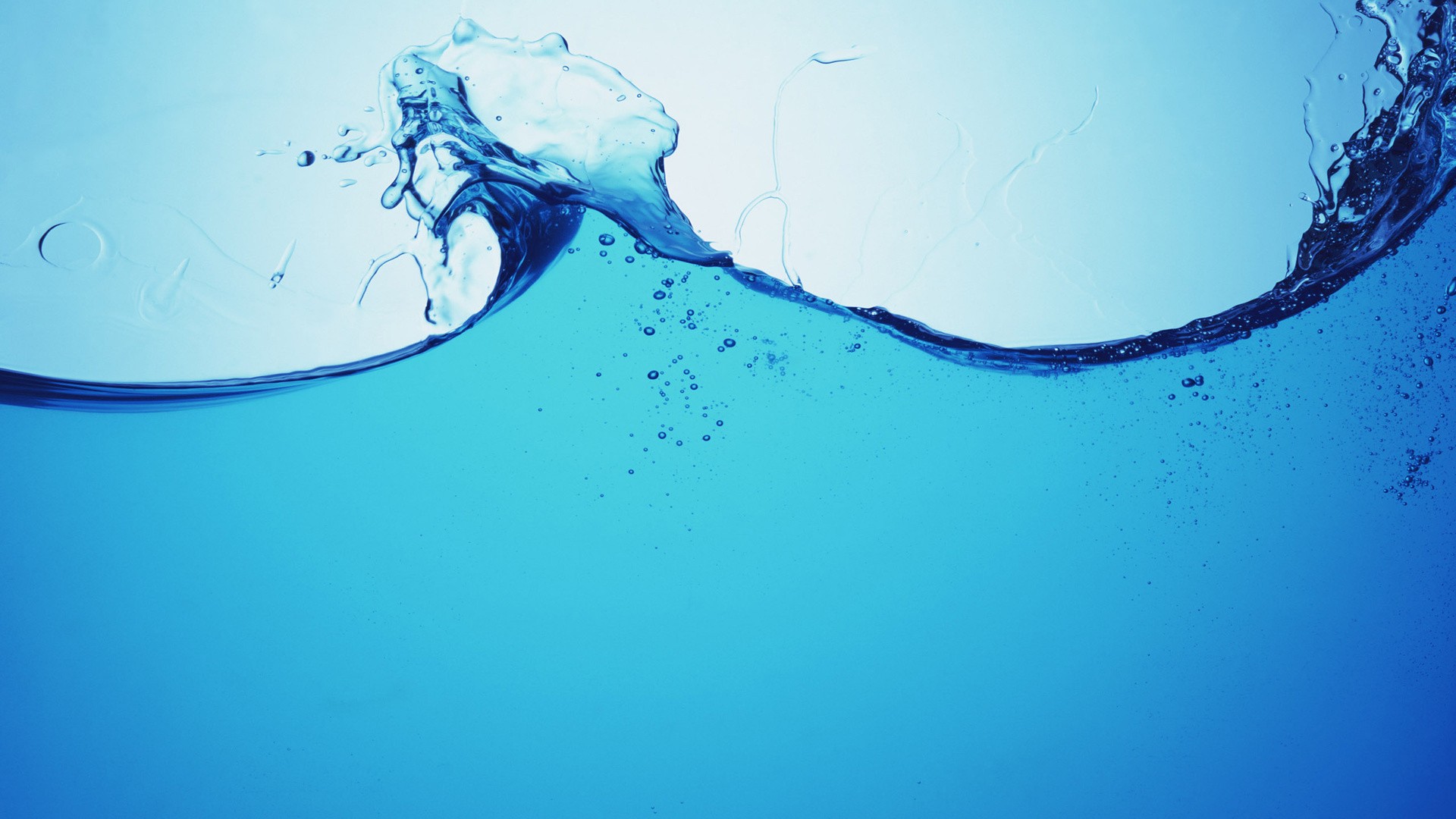 вода