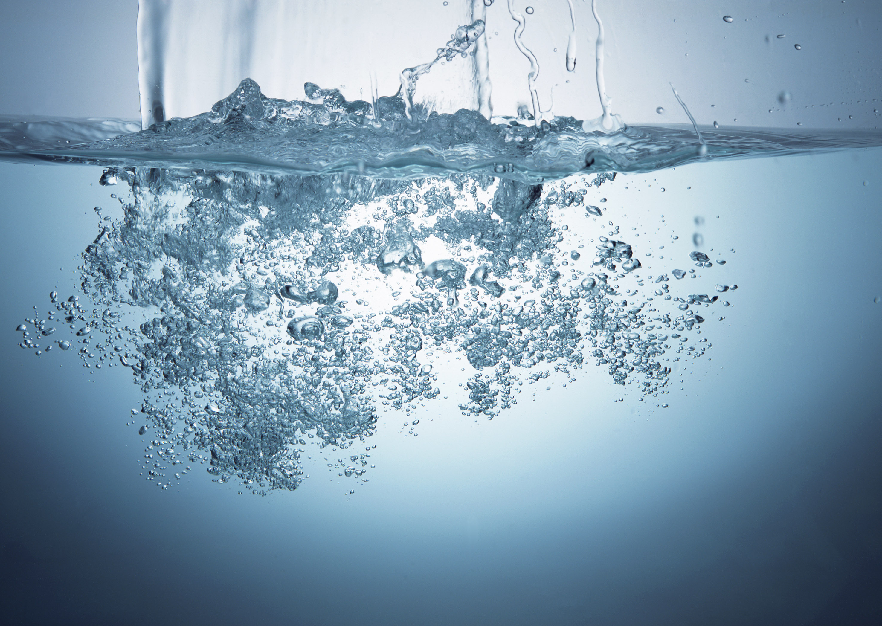 вода