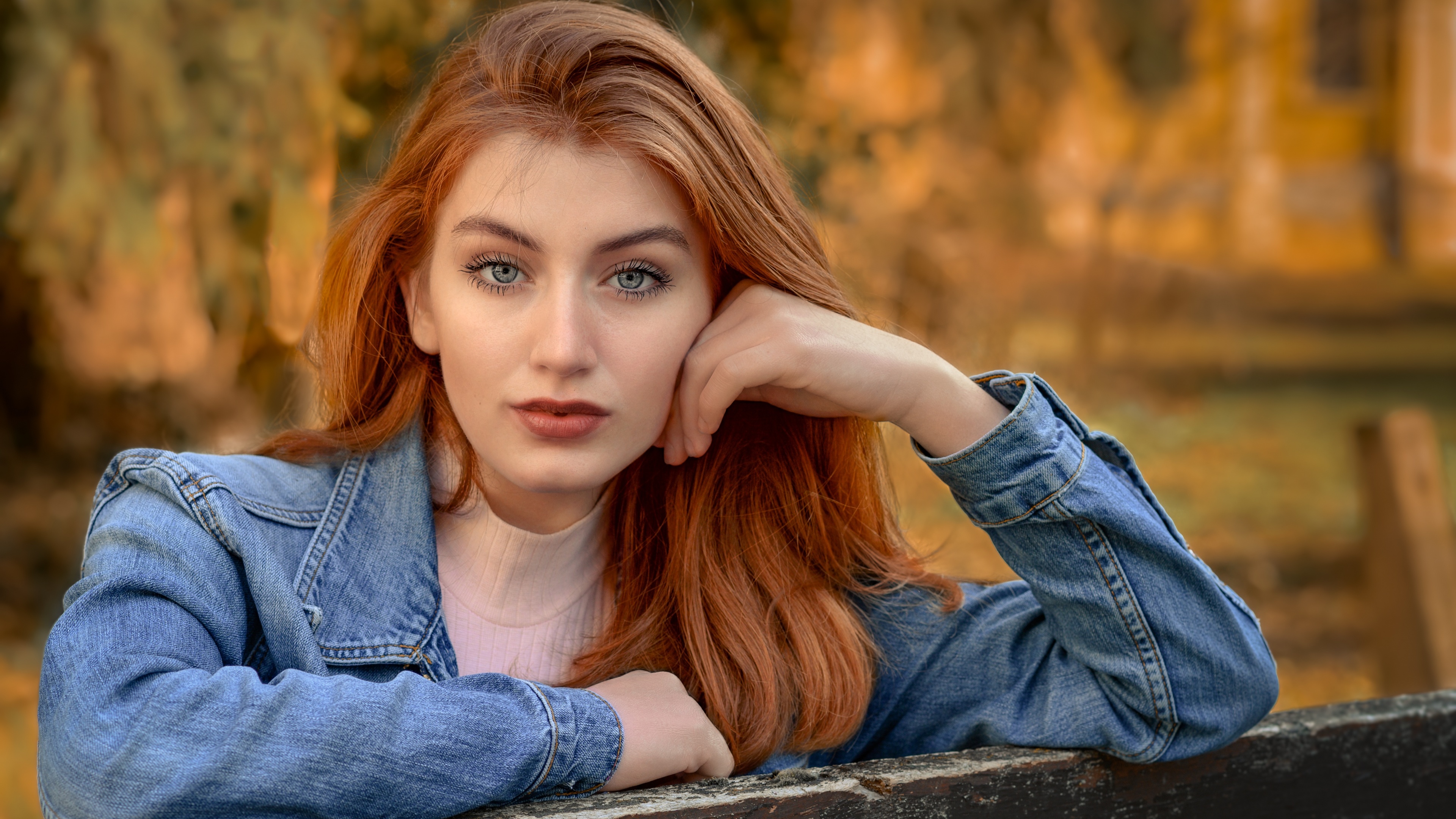 девушка, поле