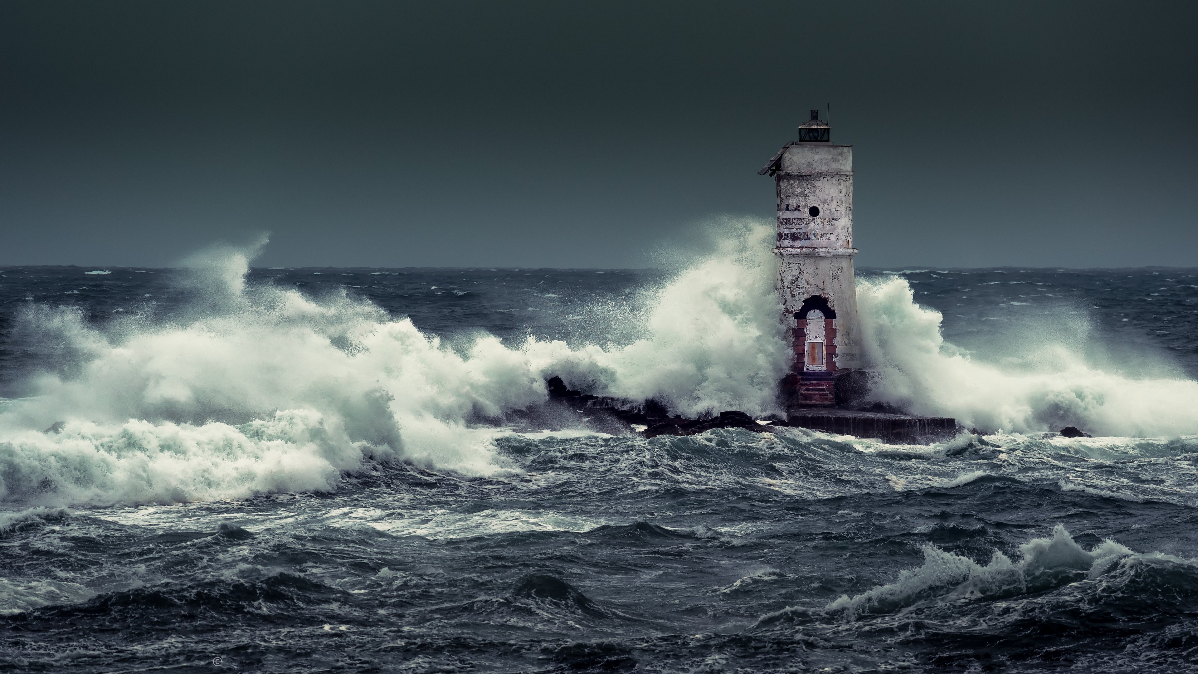 маяк шторм море загрузить