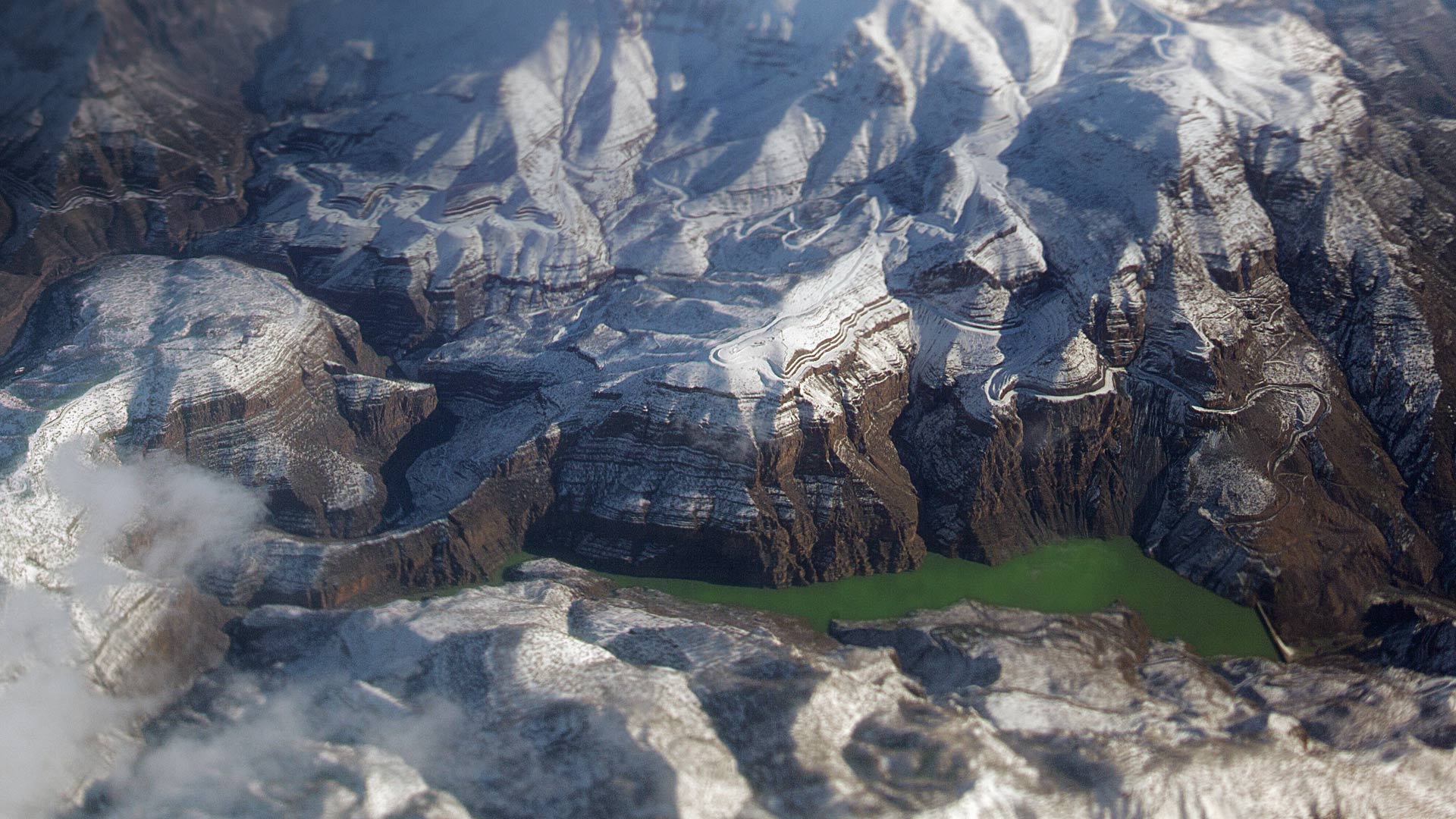 горы, озеро