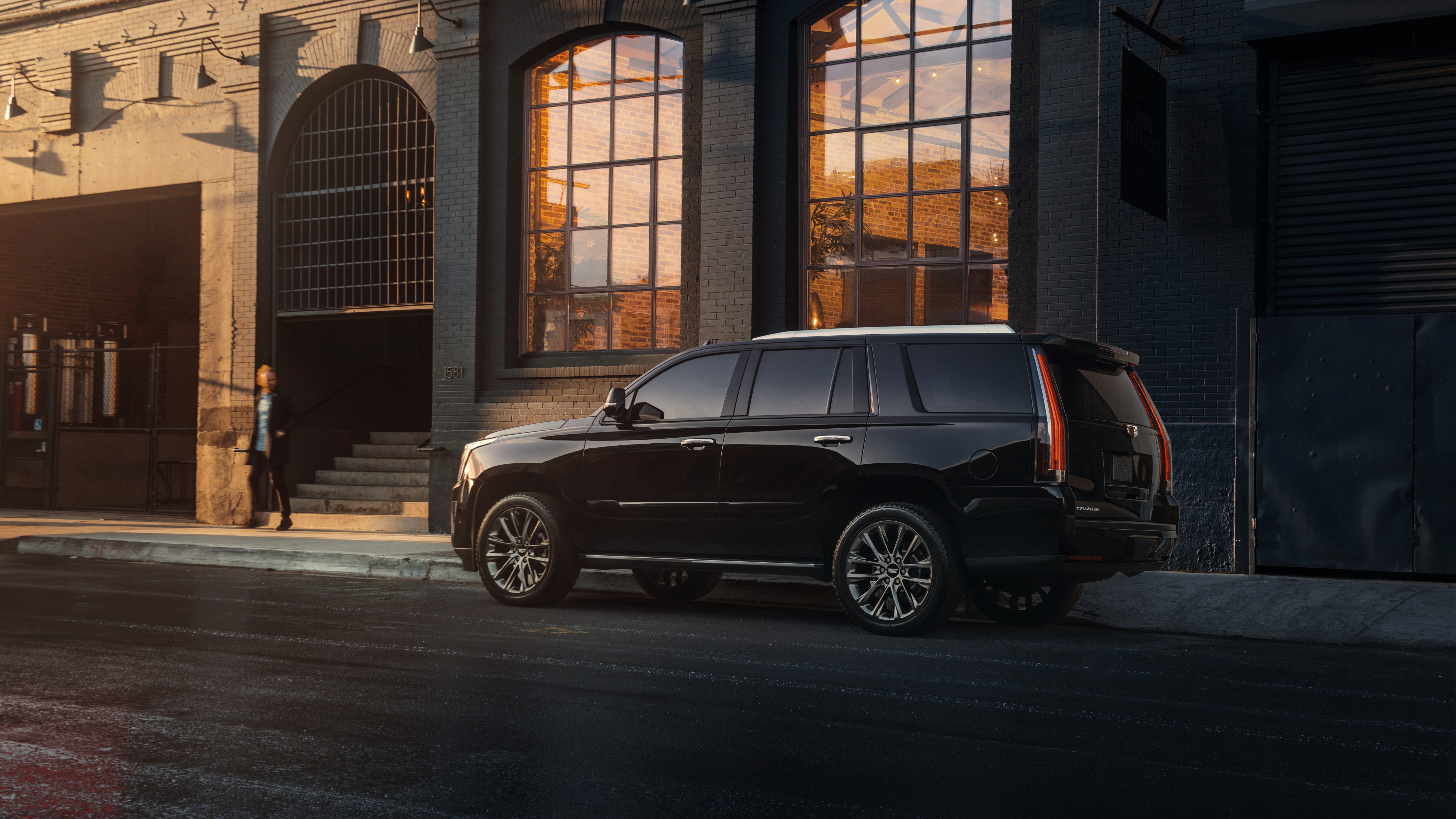 escalade, cadillac