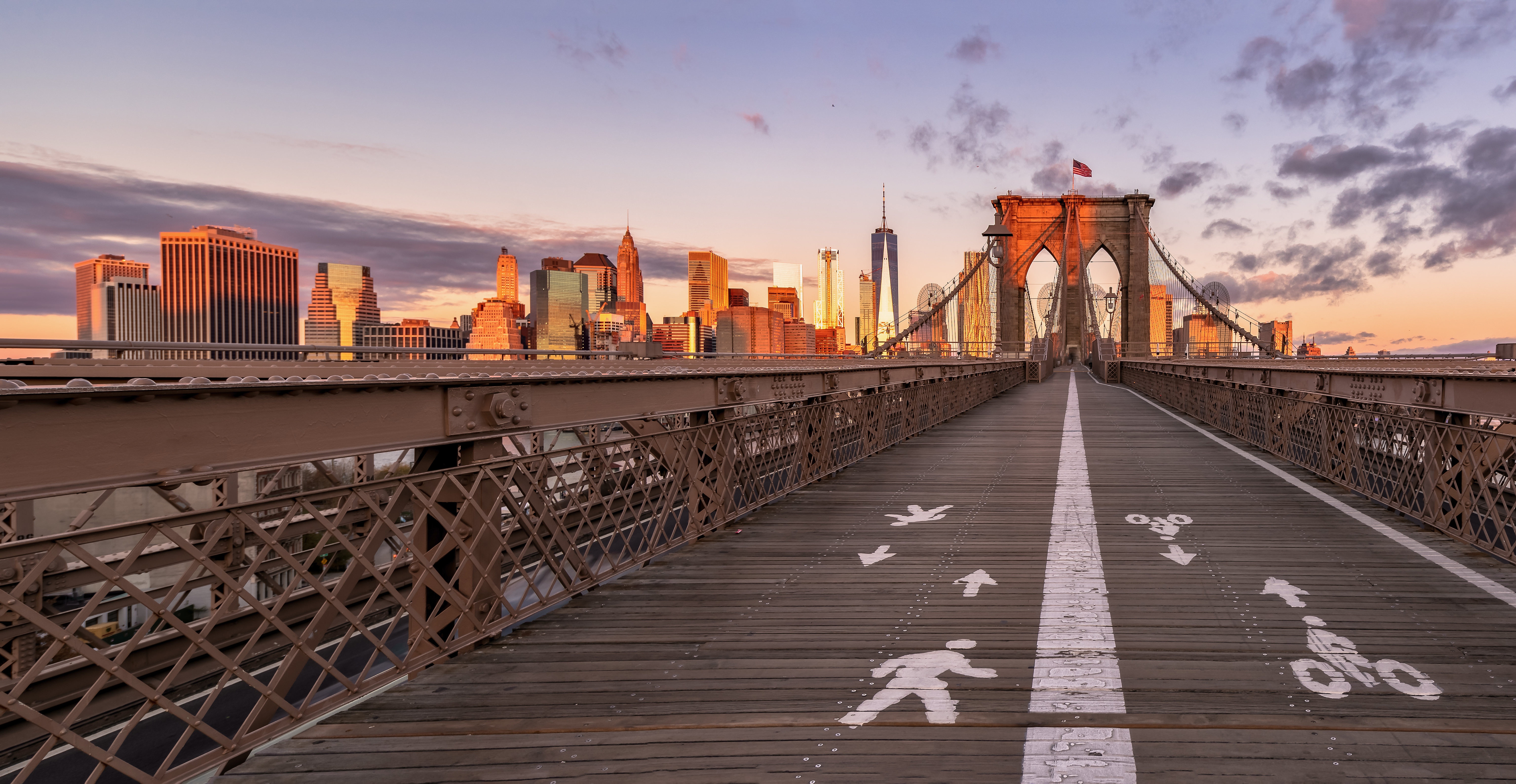 They the new bridge. Бруклинский мост Нью-Йорк. “Манхэттен бридж”. Моста в Нью Йорке. Нью Йорк Бруклин Билдинг. Бруклинский мост Бруклин и Манхэттен.