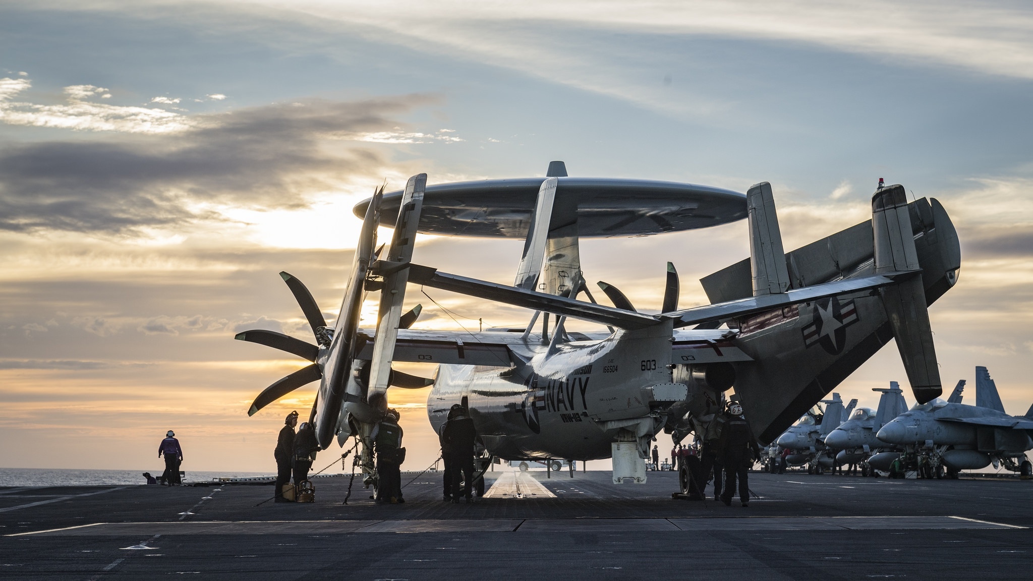 hawkeye, grumman