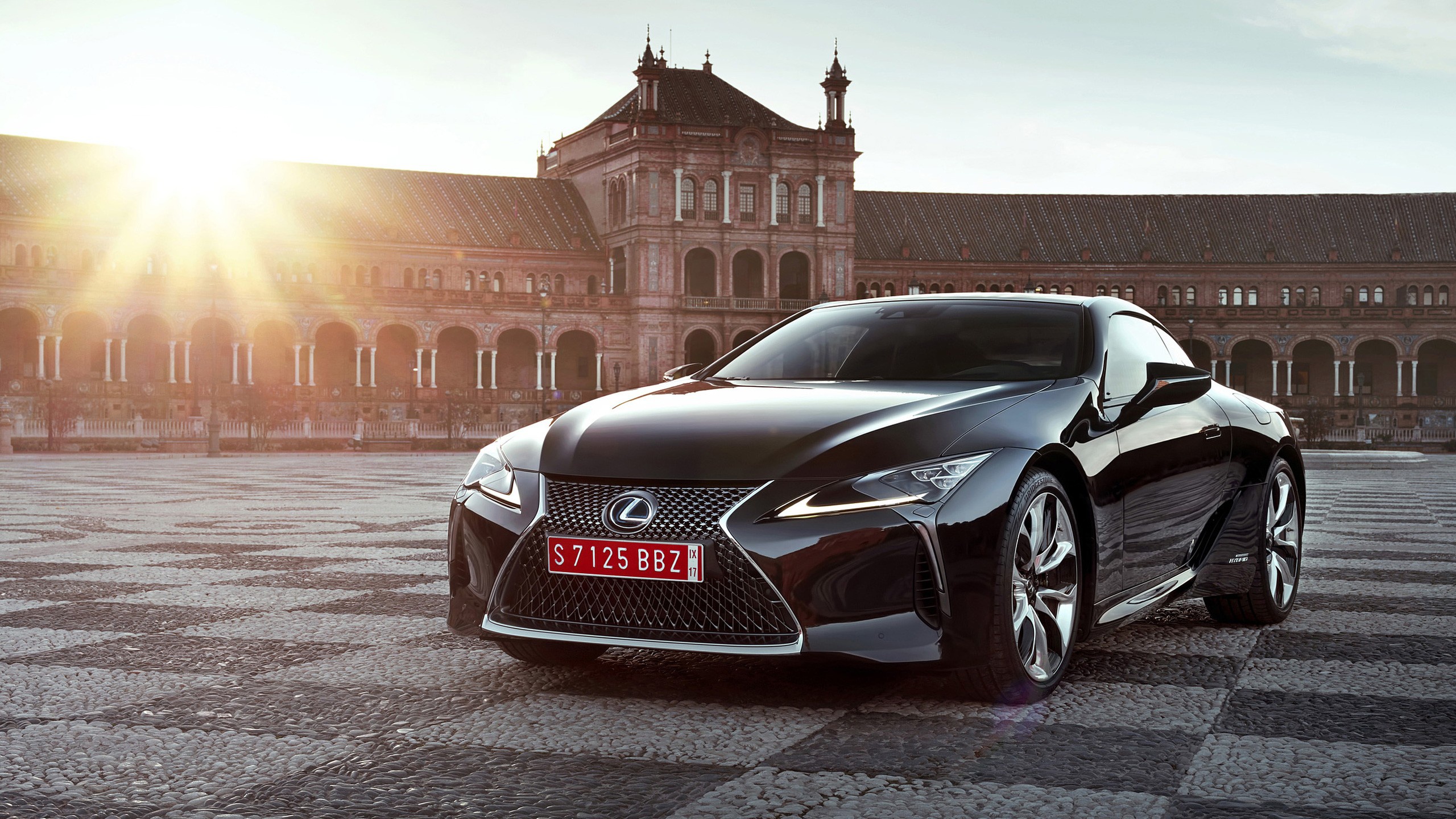 lexus