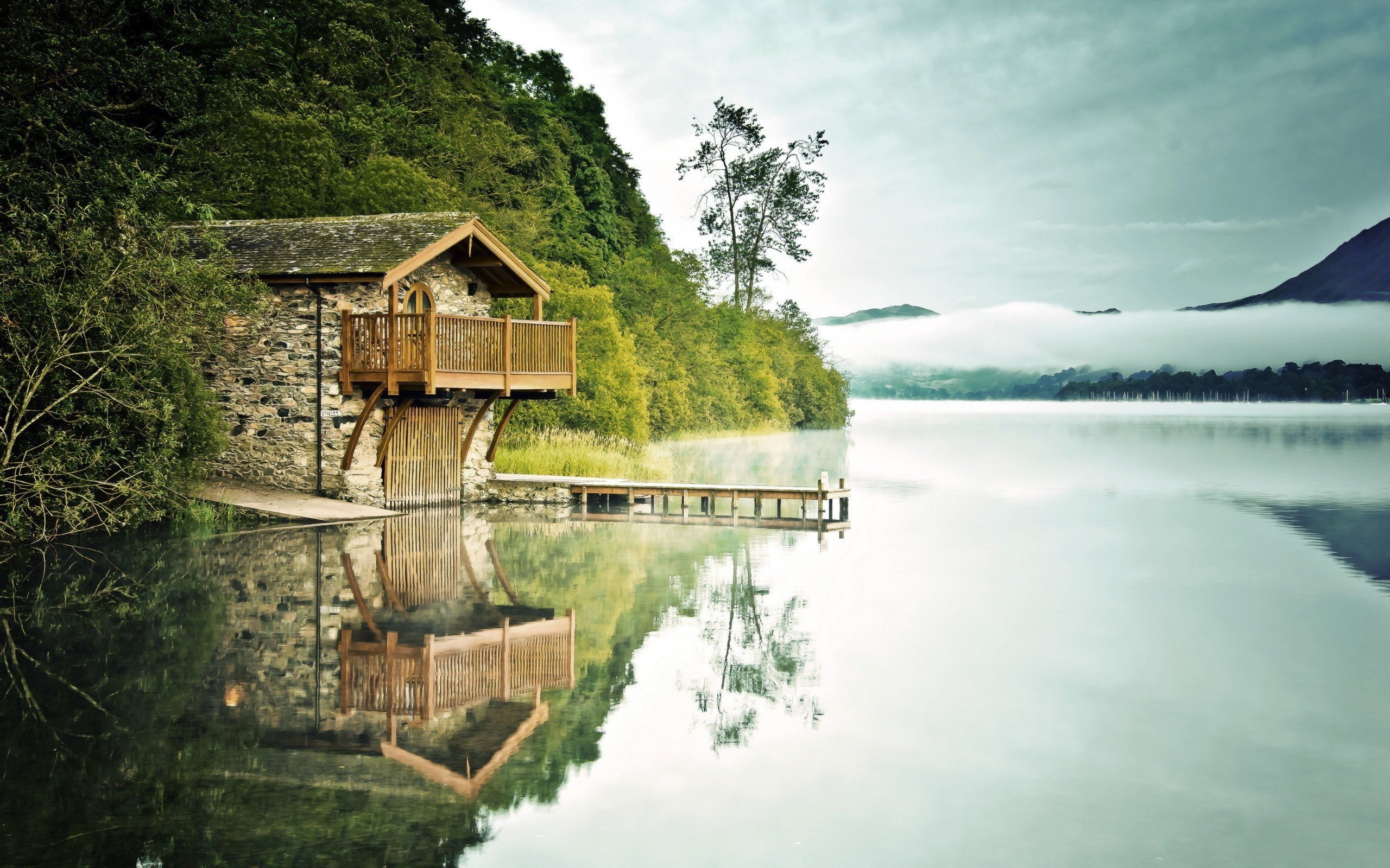 Дом на берегу озера без смс