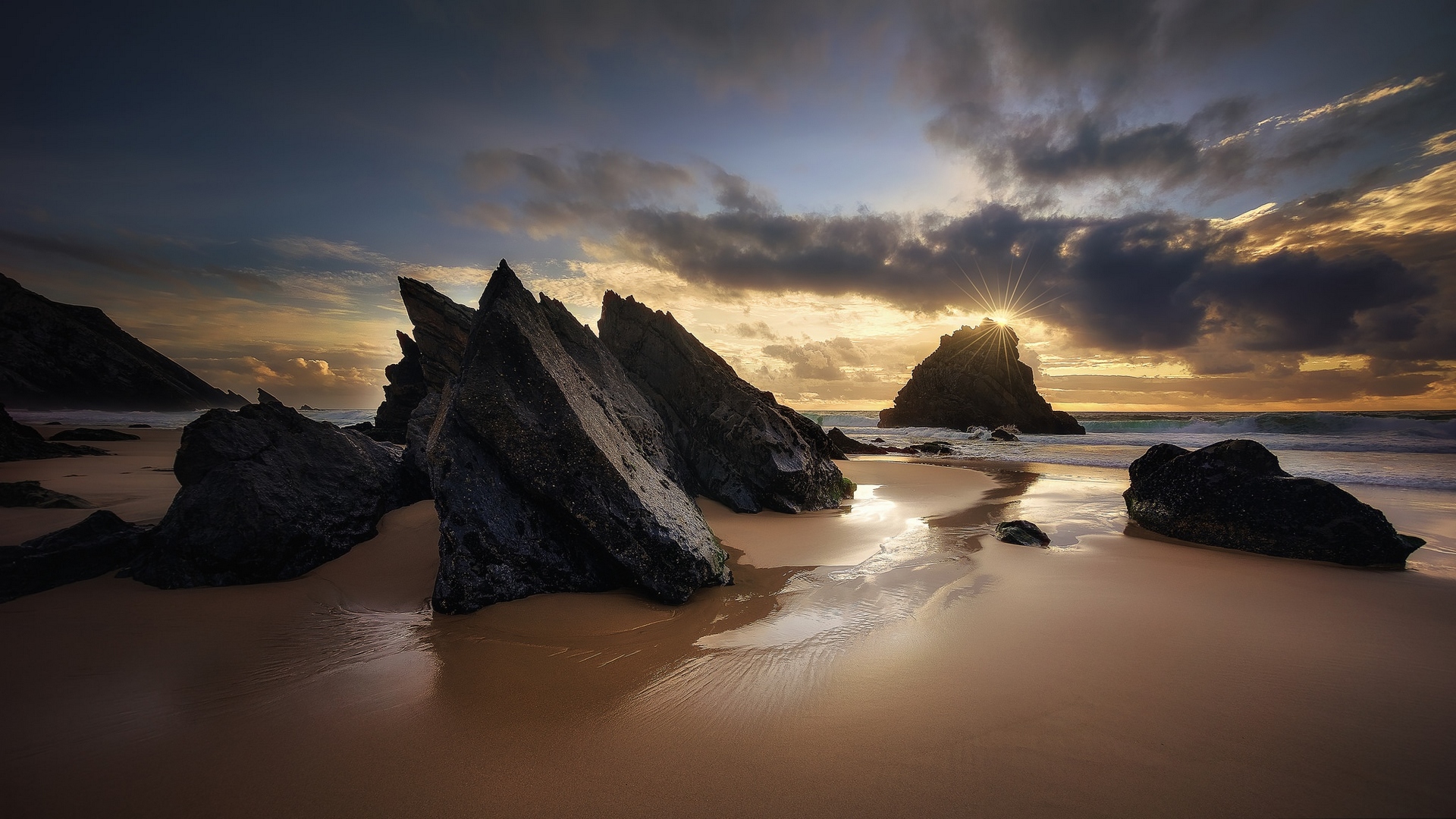 пятно, сверху