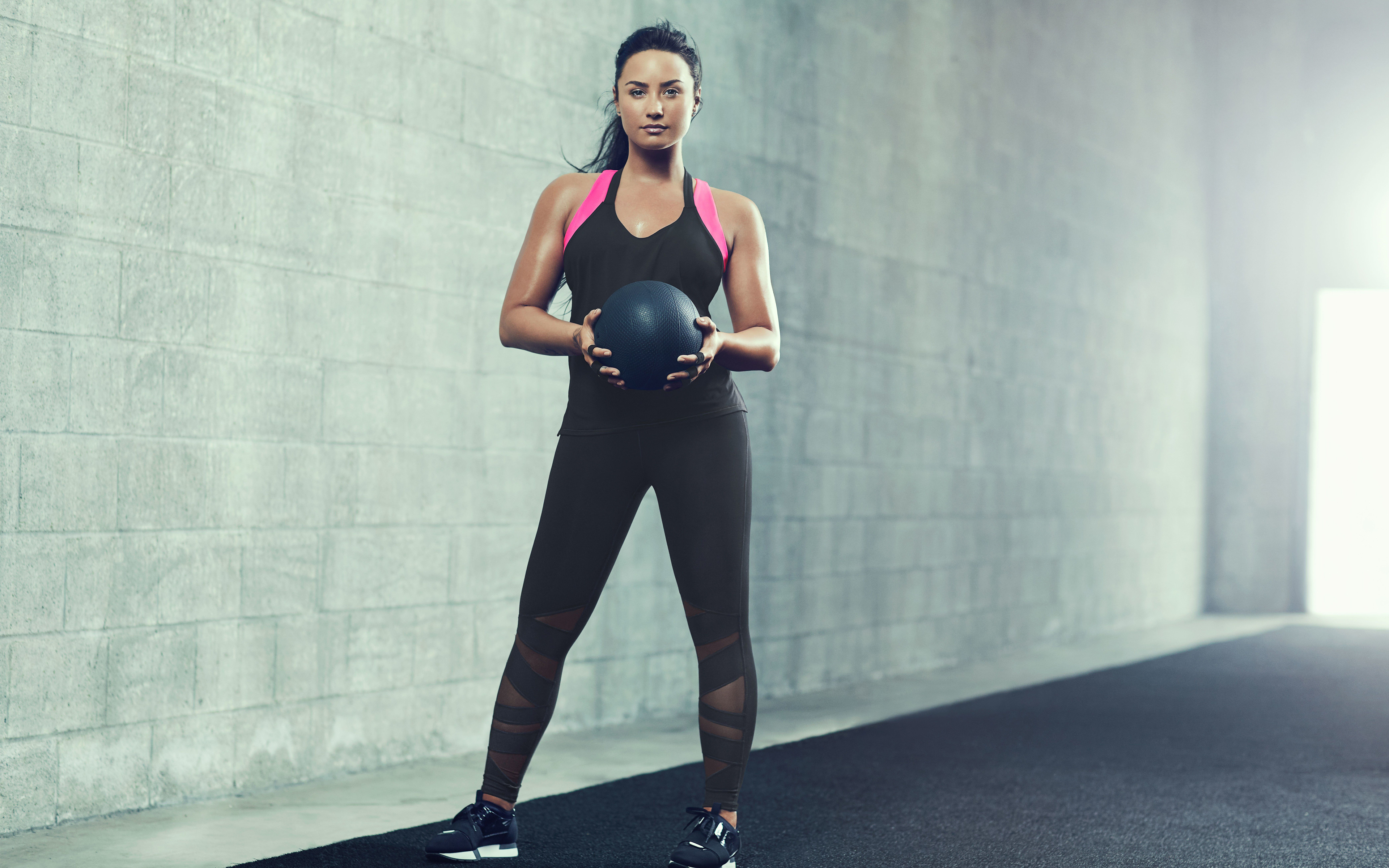 demi, lovato, fabletics