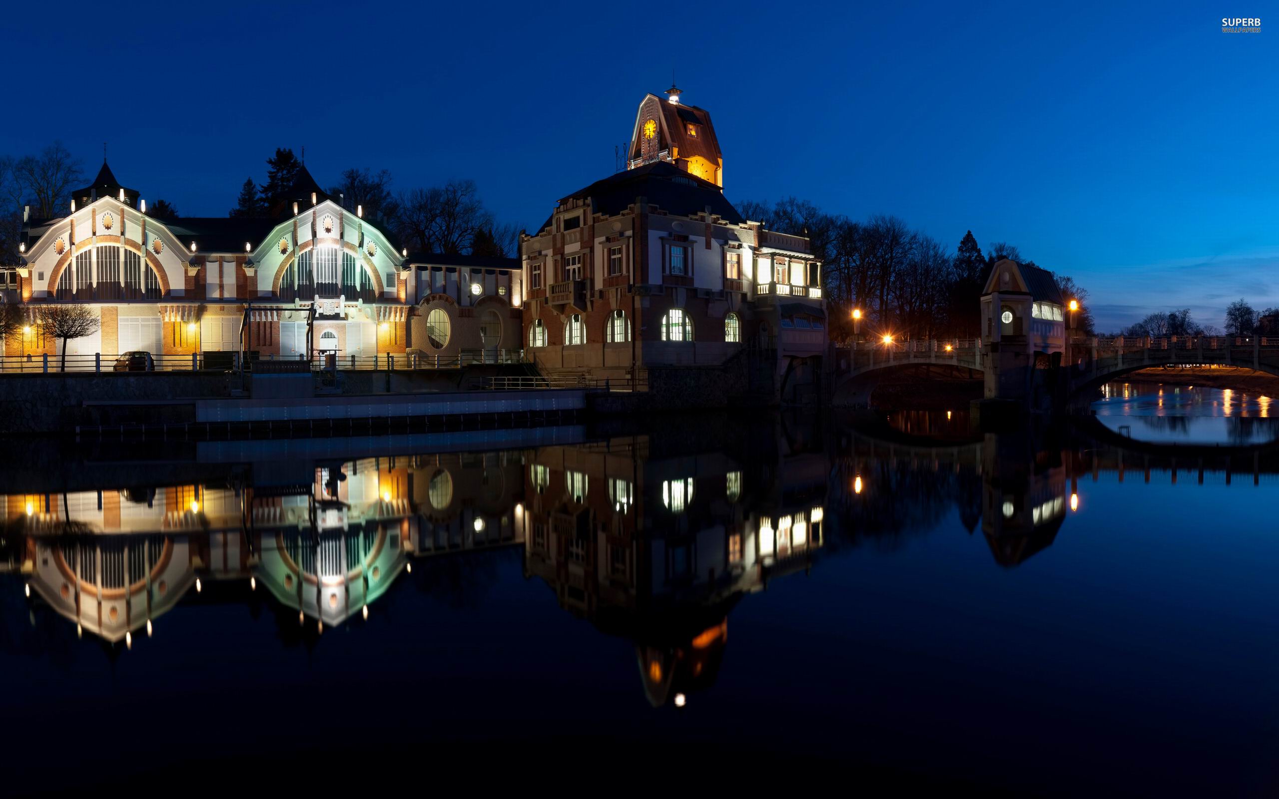 králové, hradec, ночь