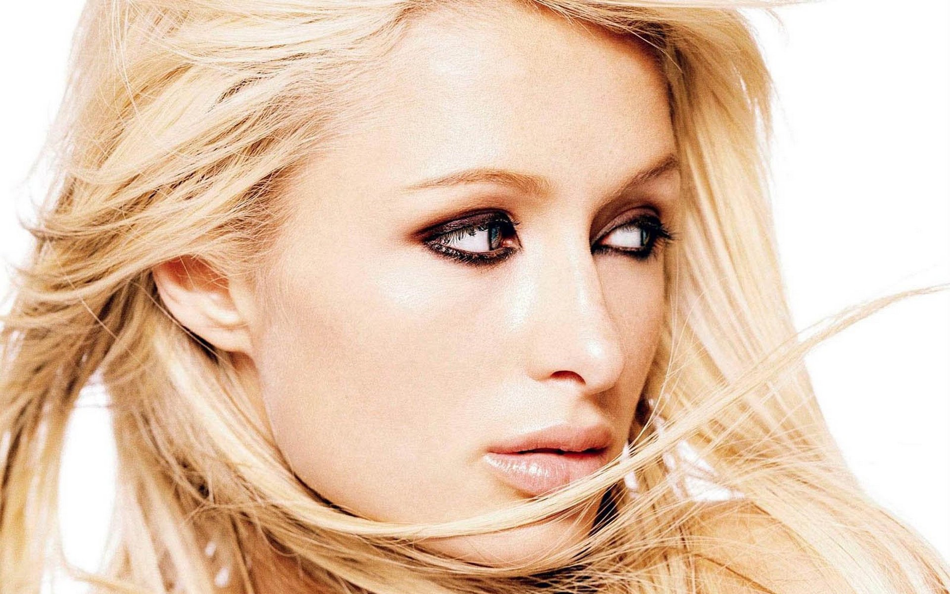 гильтон, молодежь