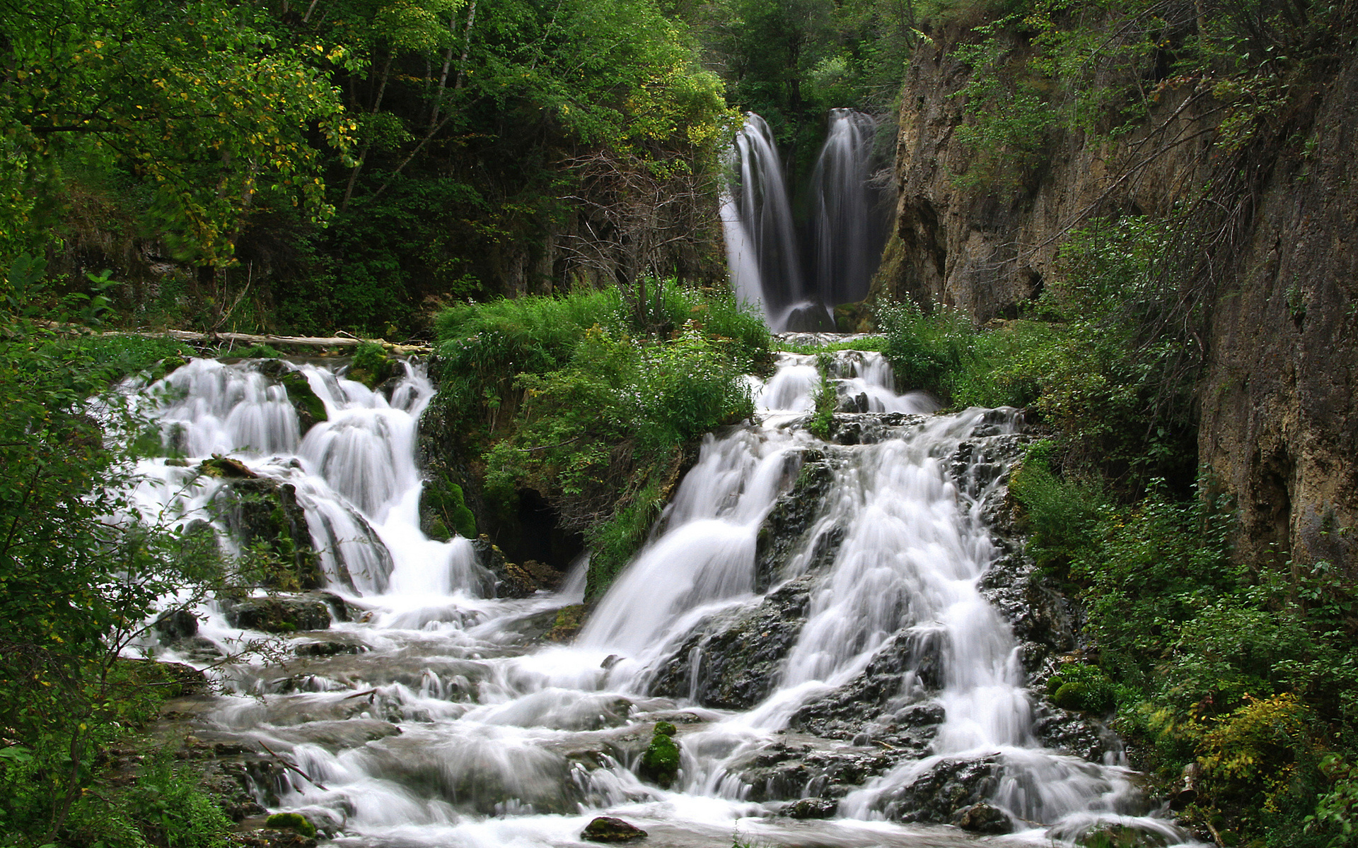 копья, кунань, падает