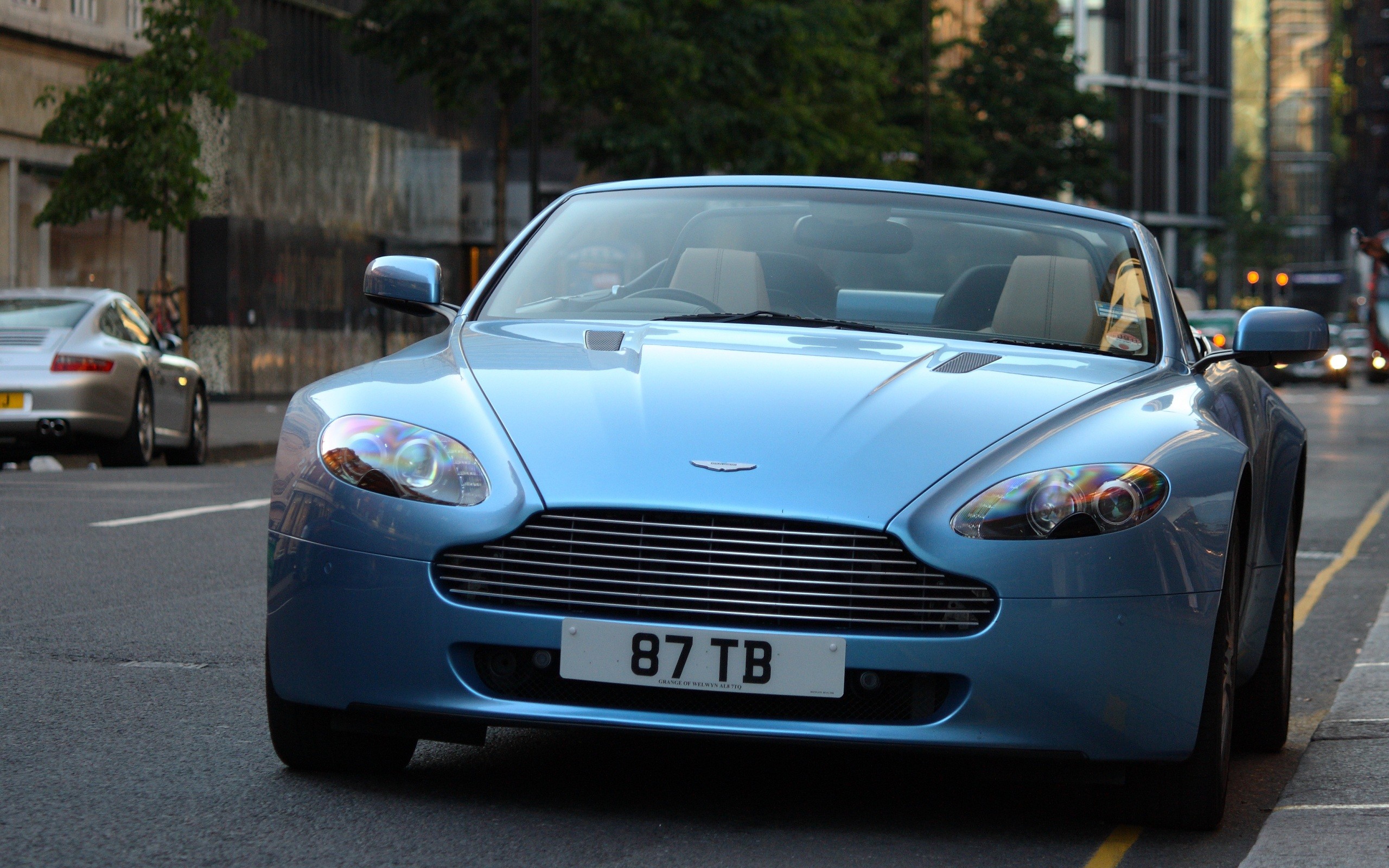 aston, martin, автомобили No 56066 Разрешение 2560x1600