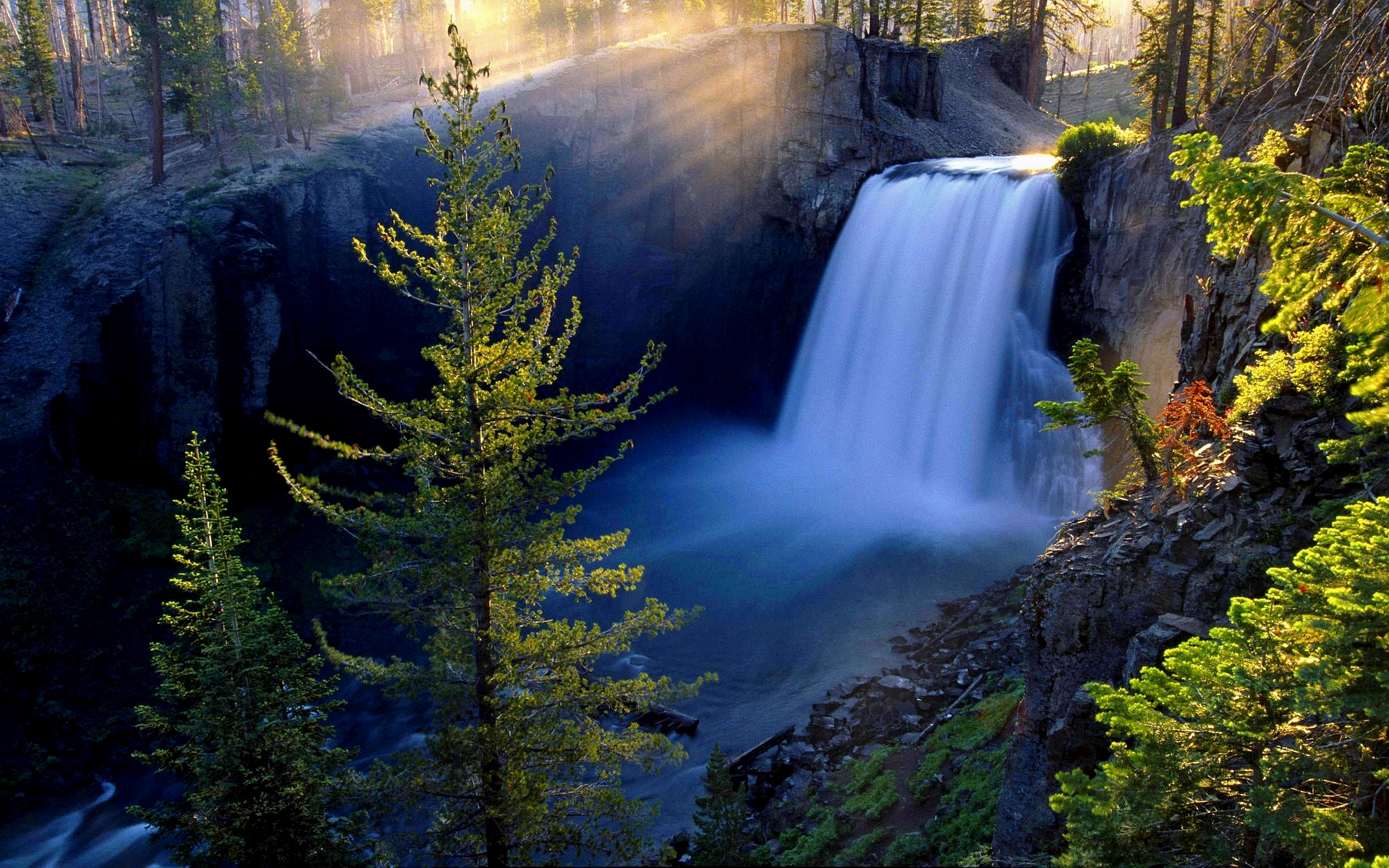 водопад обрыв природа бесплатно