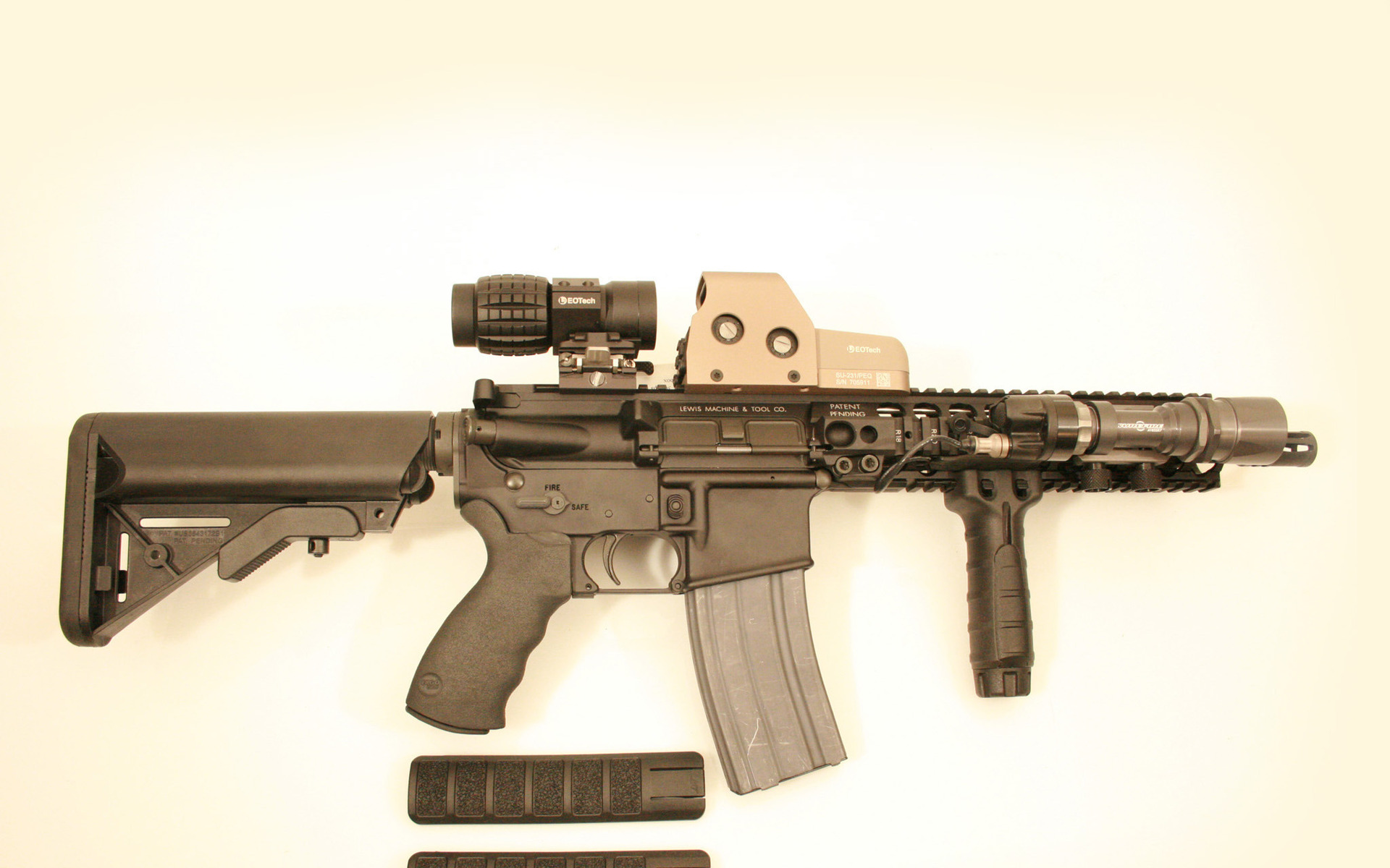 AR-15 укороченный в обложке