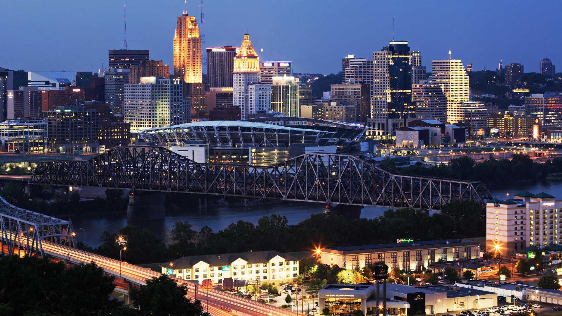 cincinnat, cincinnati, tourist