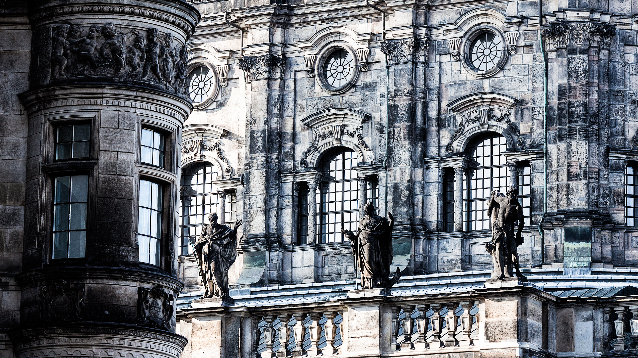 architecture, дрездена, совершенно