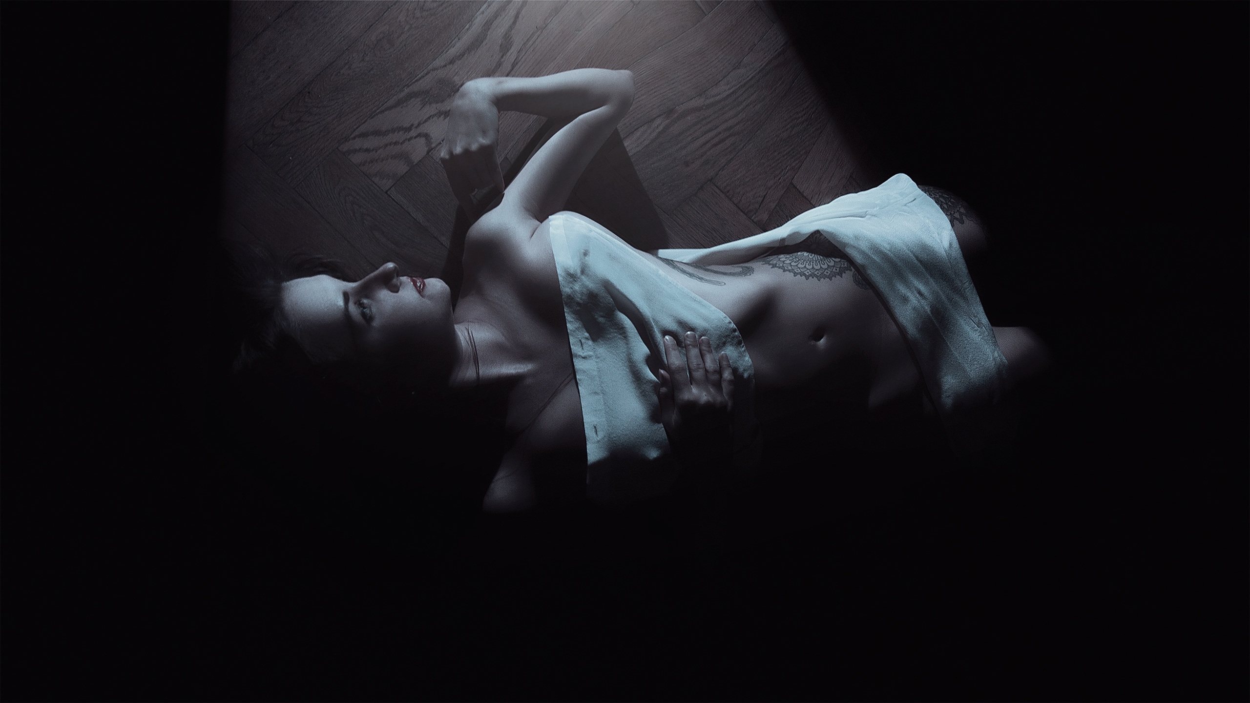 k siraudat, unessa, unien