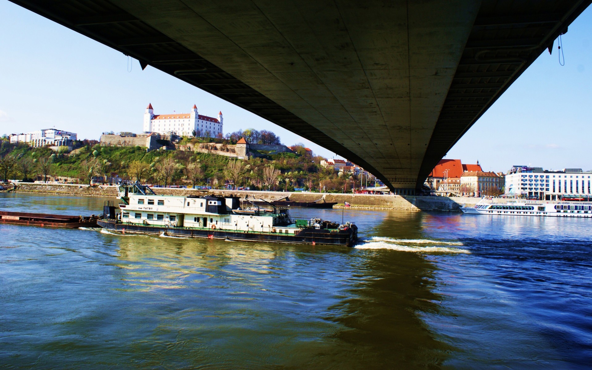bratislava, castle, son