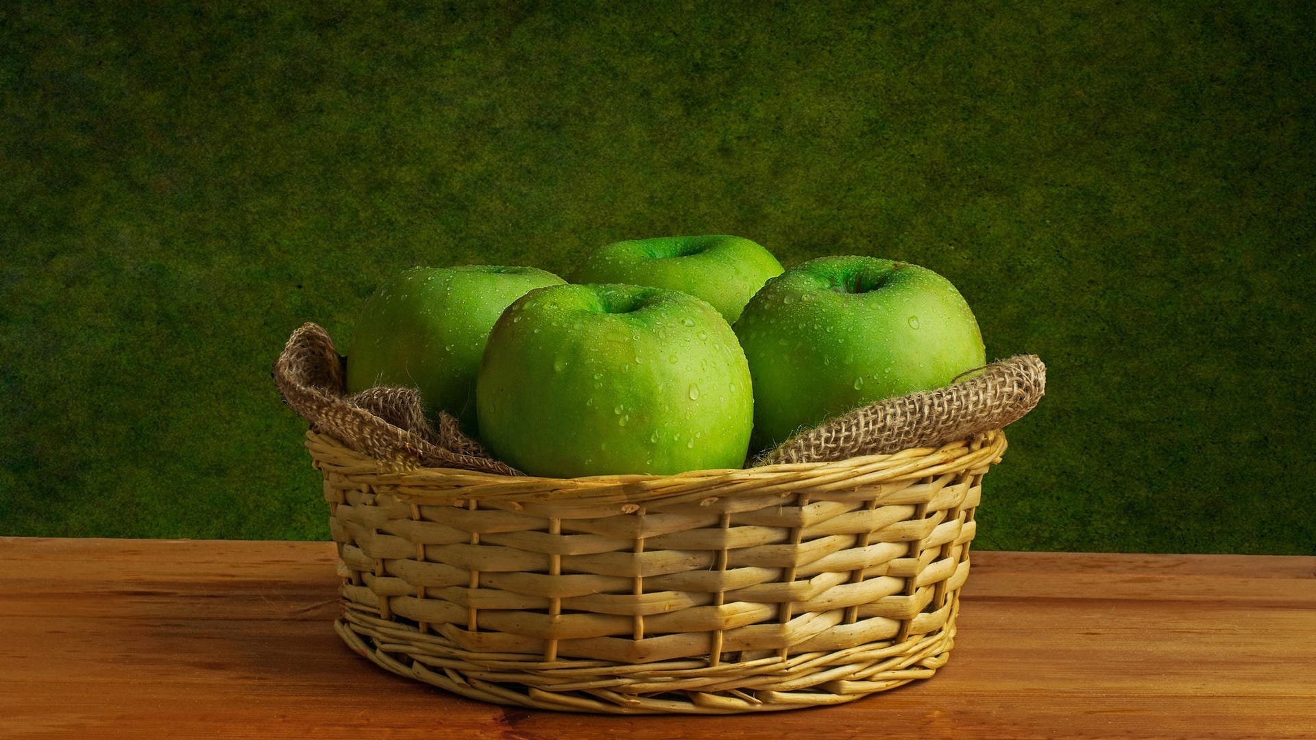 яблоко, плод