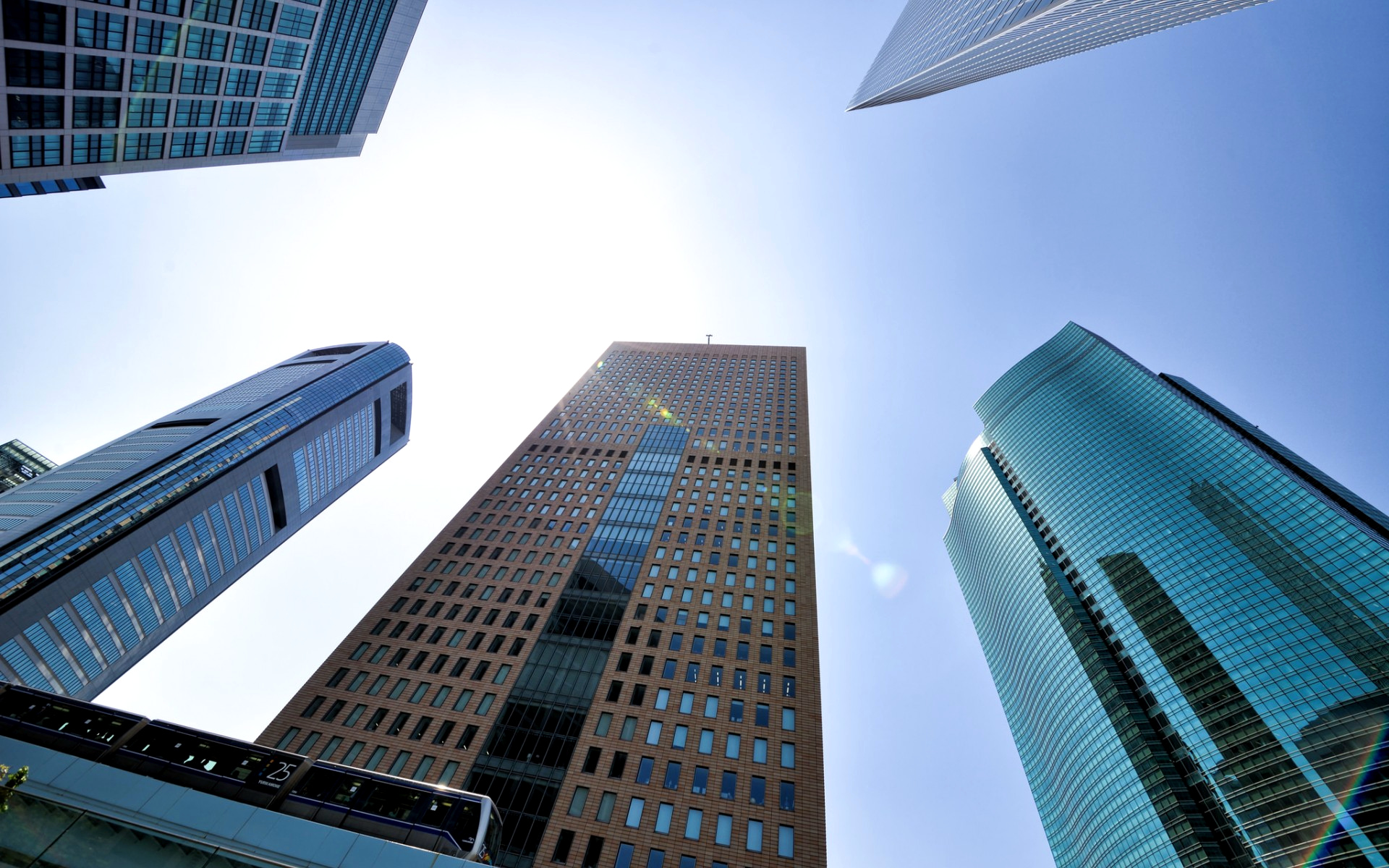 вид с низу, город, здания