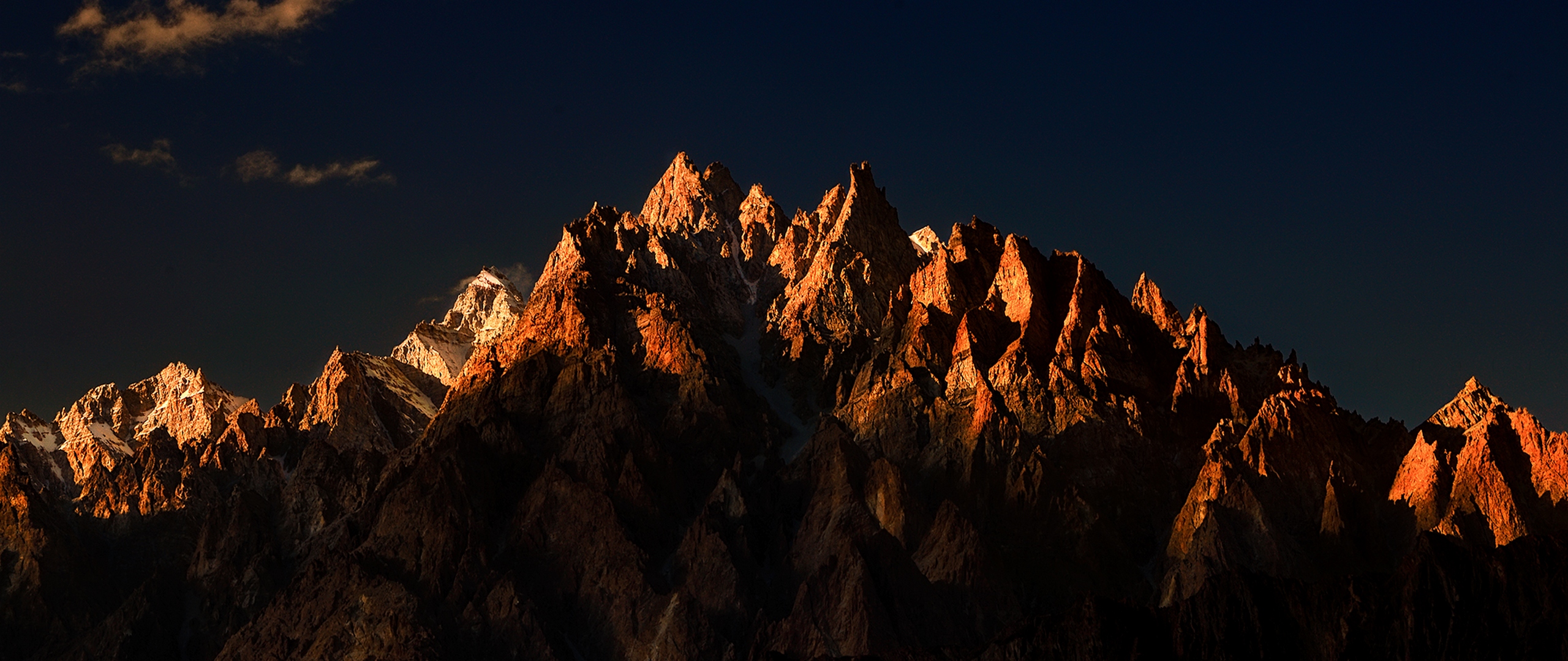 passu, теги, конусы