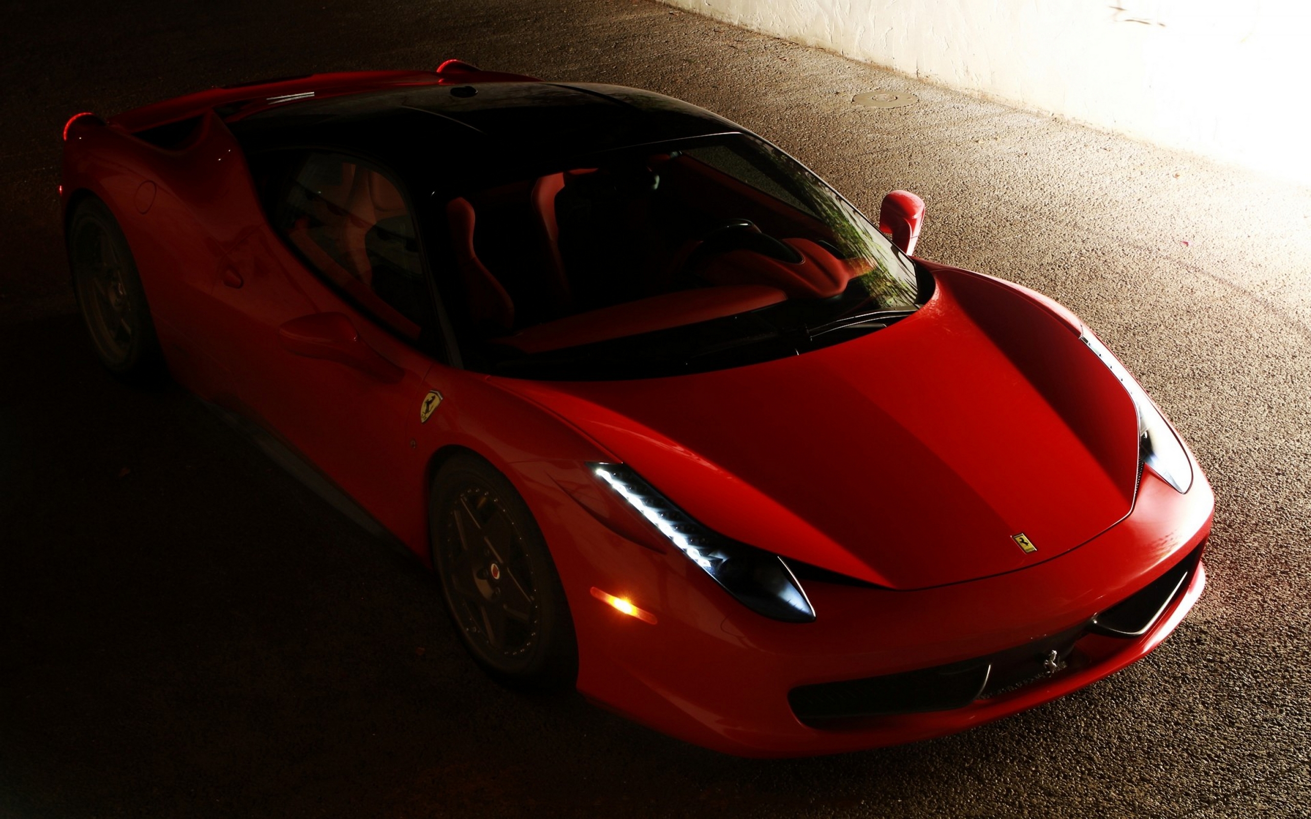 ferrari, italia, pantalla