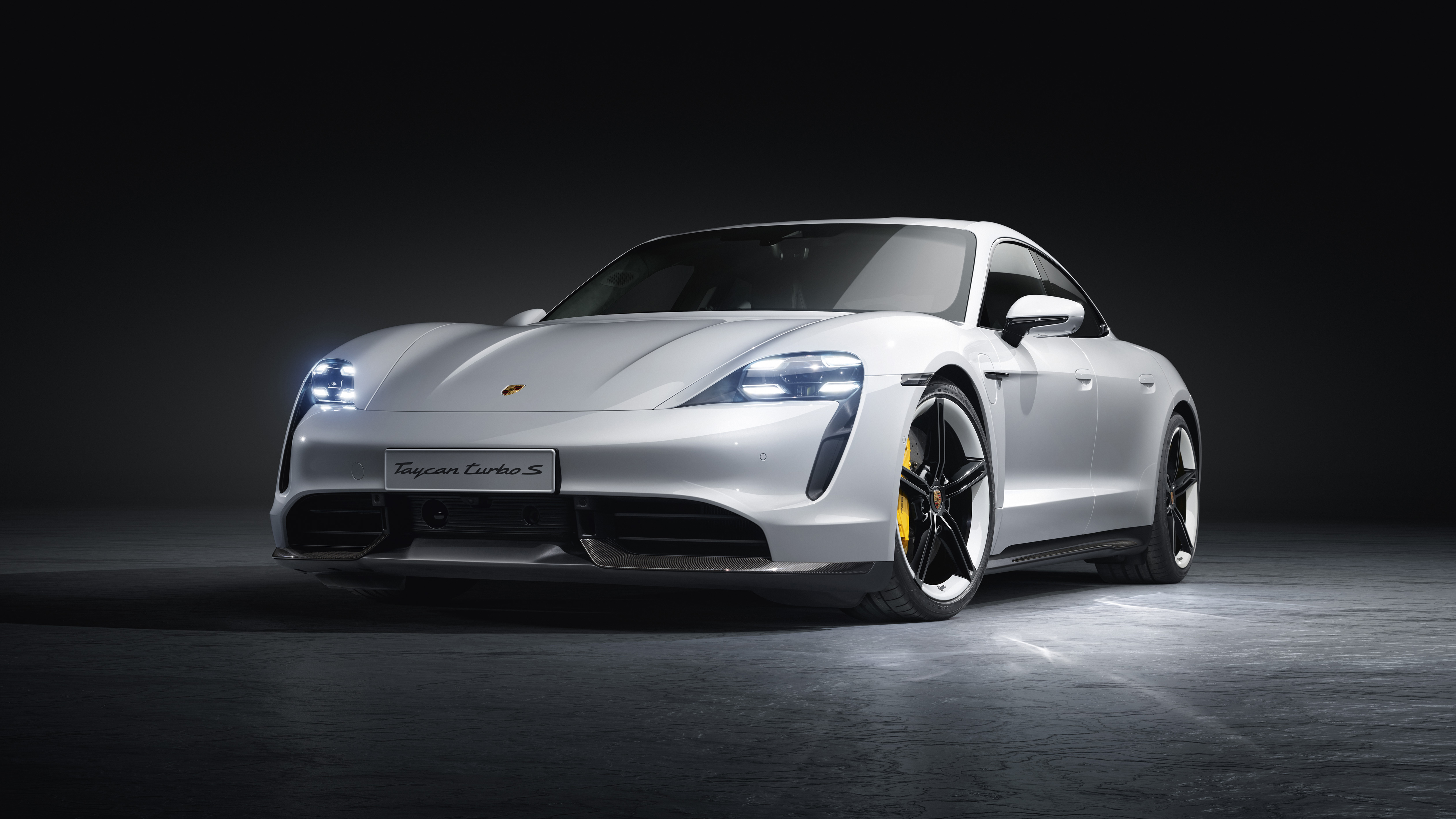 Porsche Taycan Turbo S Купить