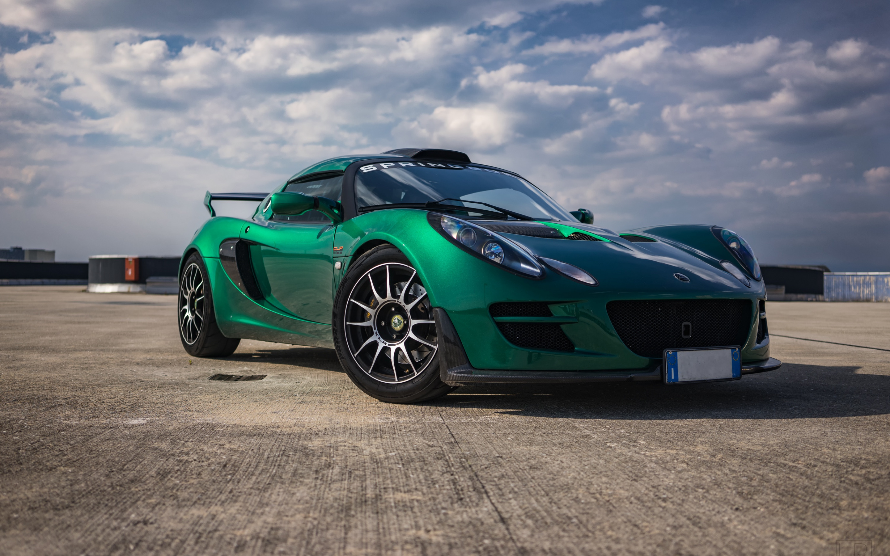 Lotus exige С„РѕС‚Рѕ