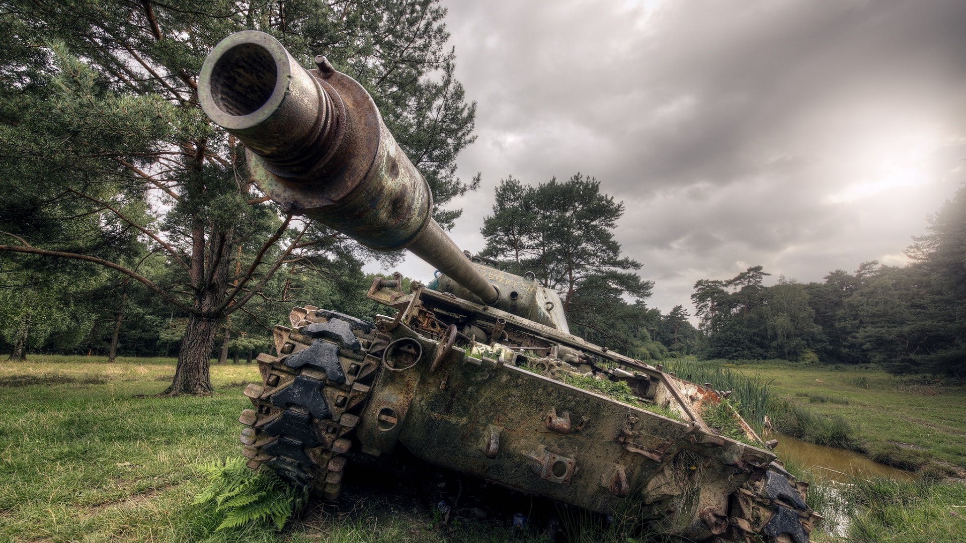 военные, танки