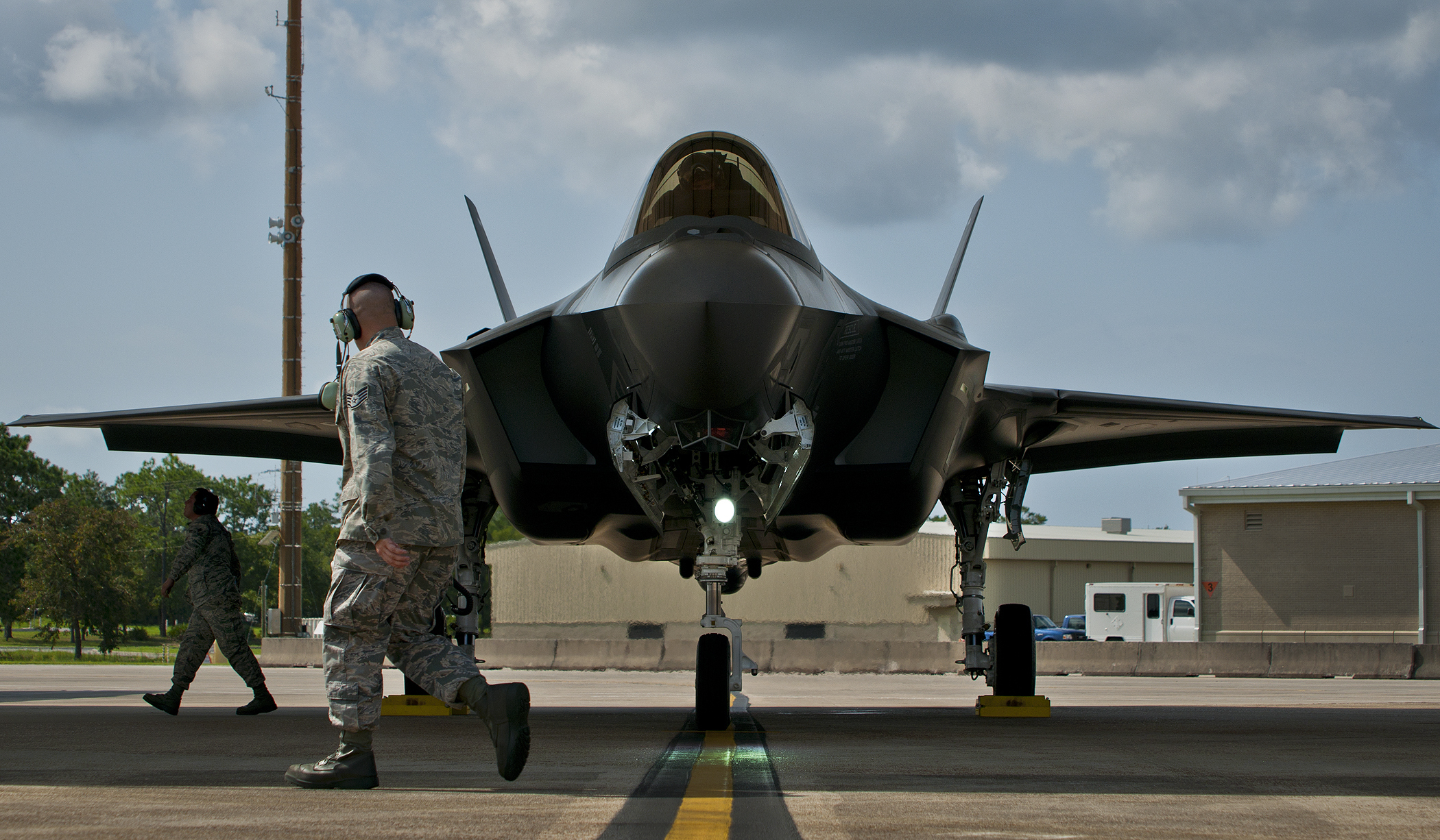 насильник, замок, мартин