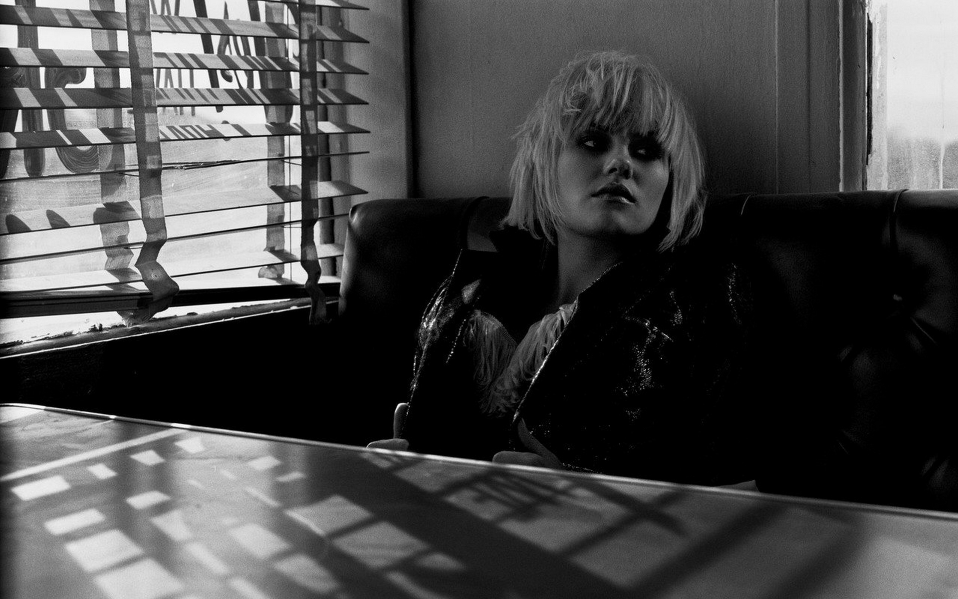 жалоба, задняя дверь, википедиявиндоу