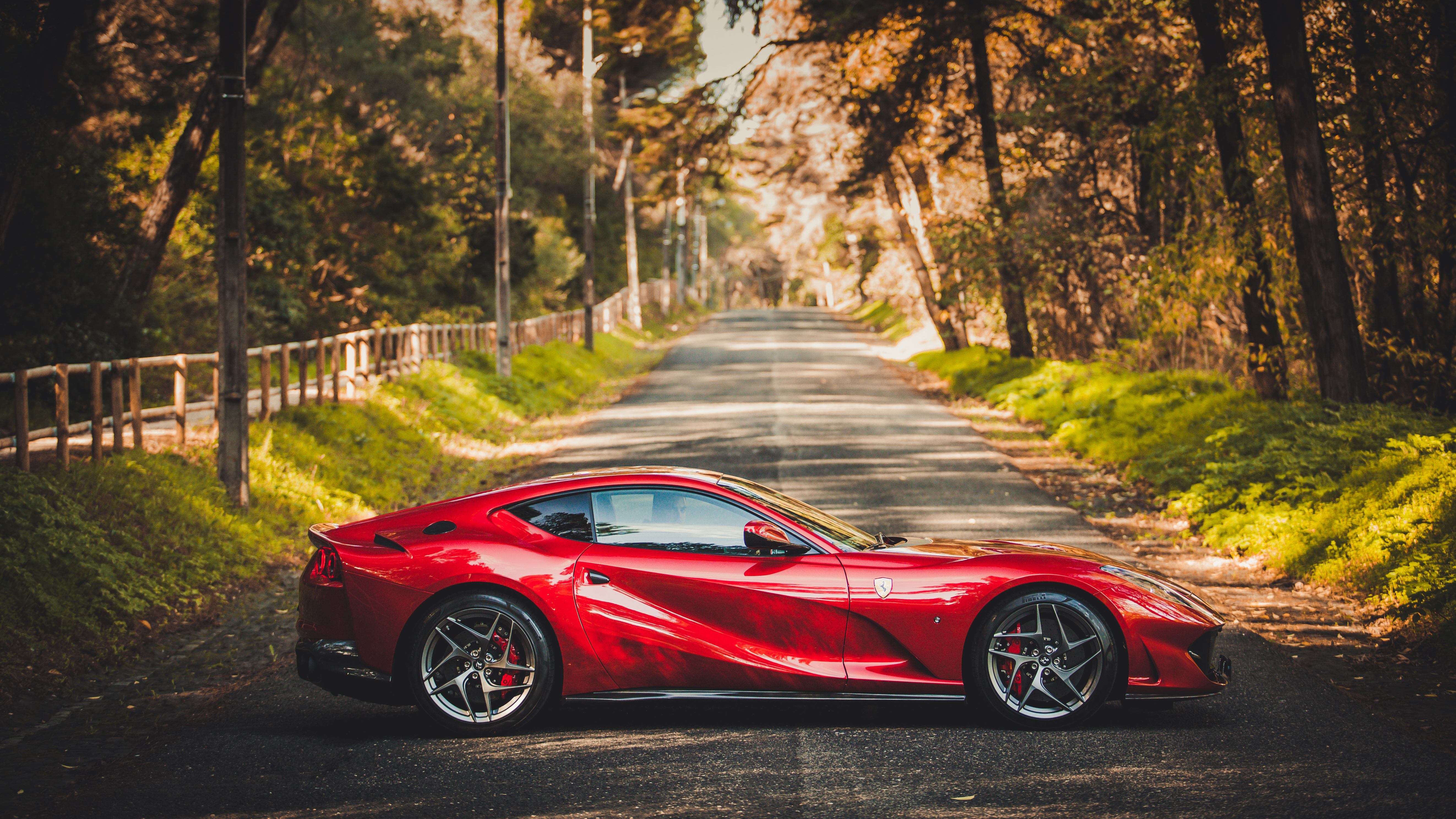 Ferrari f12 Superfast РѕР±РѕРё