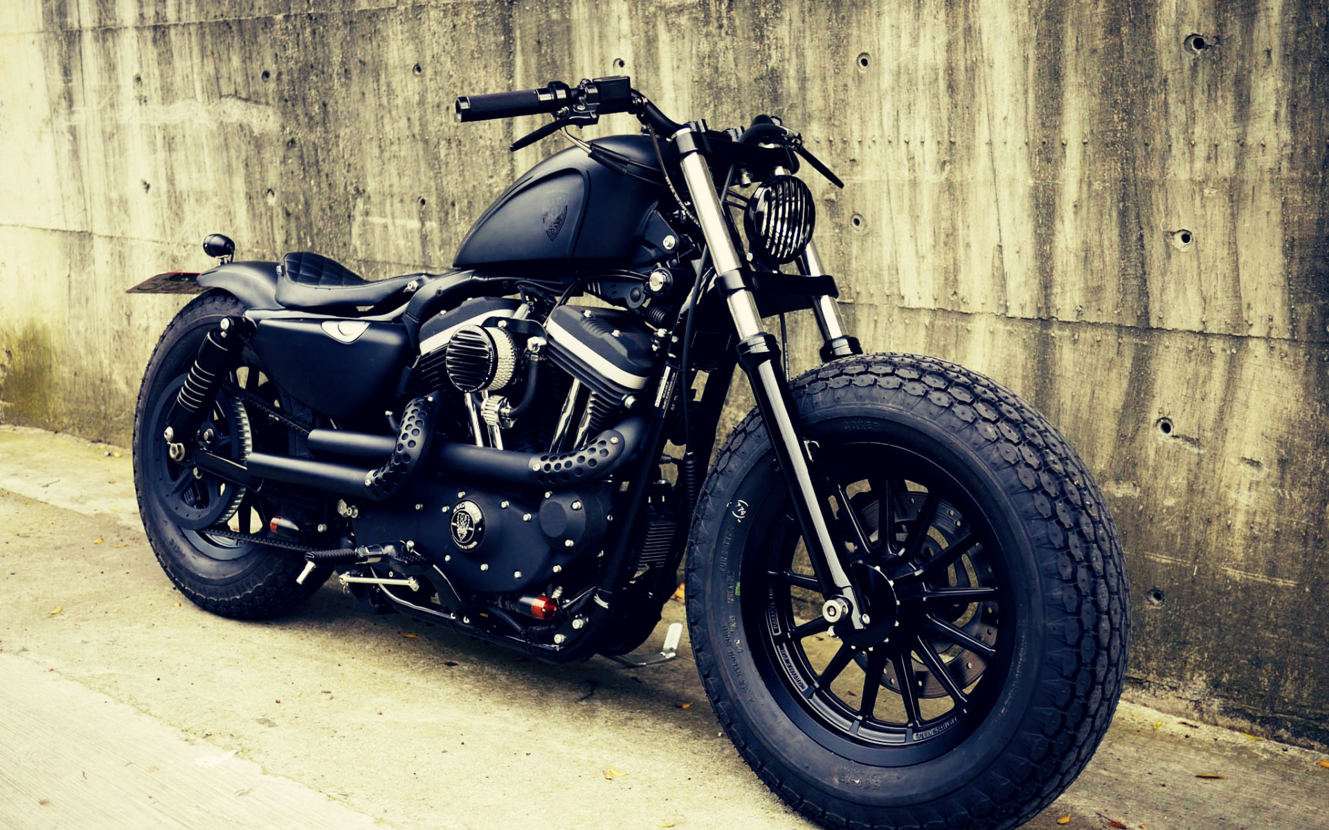 Harley Davidson Sportster боббер