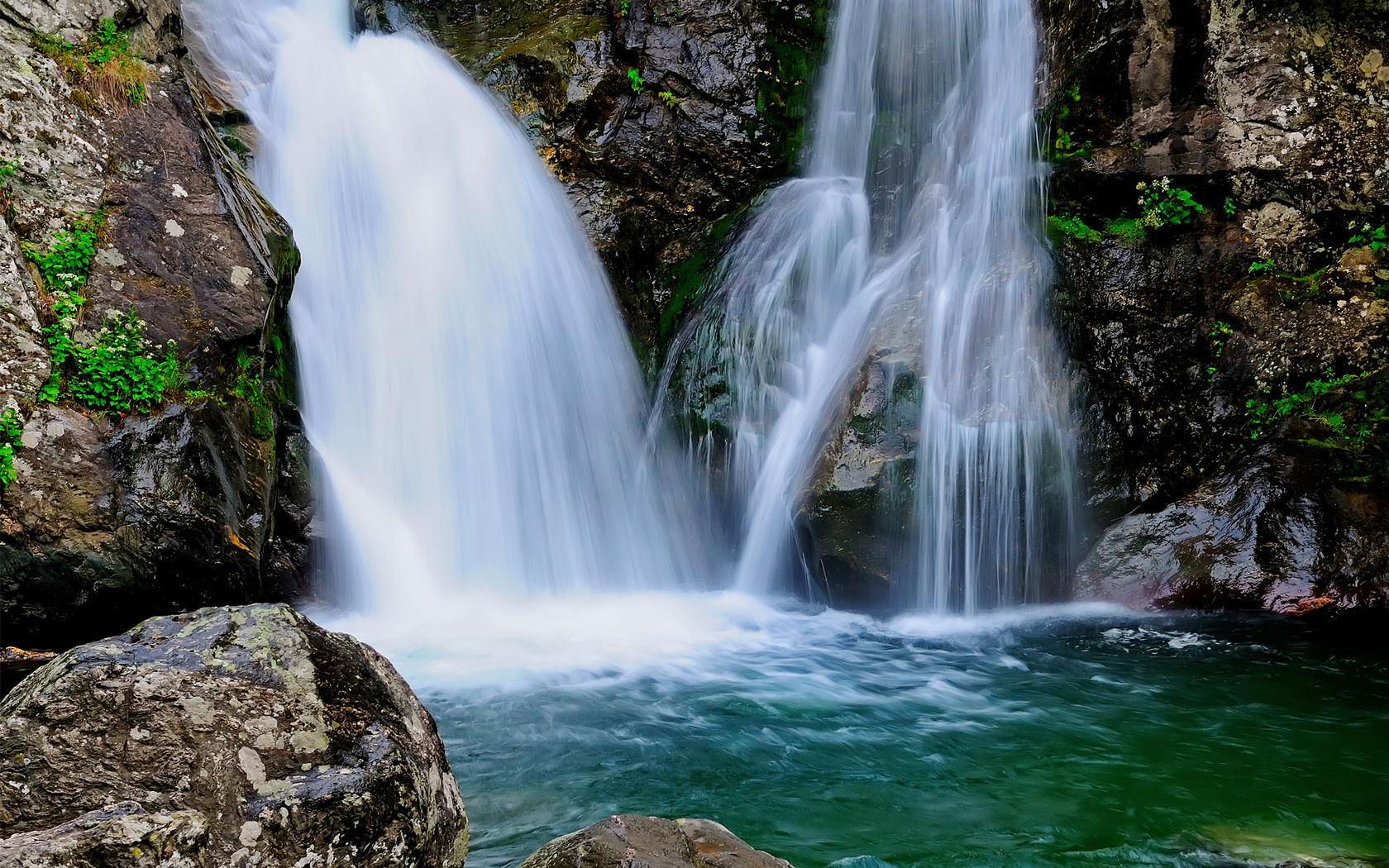 Cascad. Cascada обои на рабочий. Waterfall Flow. Cascad conslatance. Мойка два водопад.