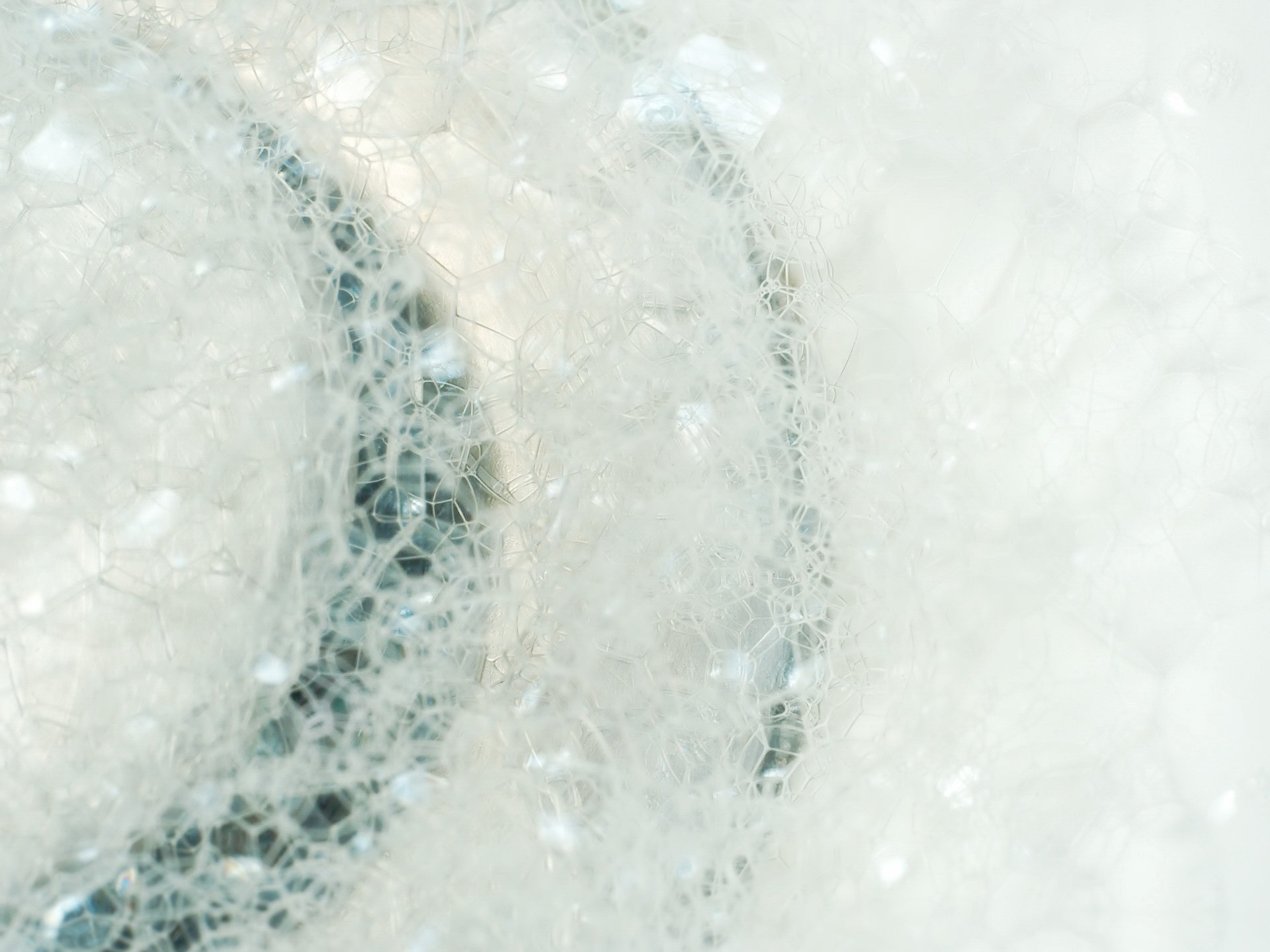 светлые, минимализм