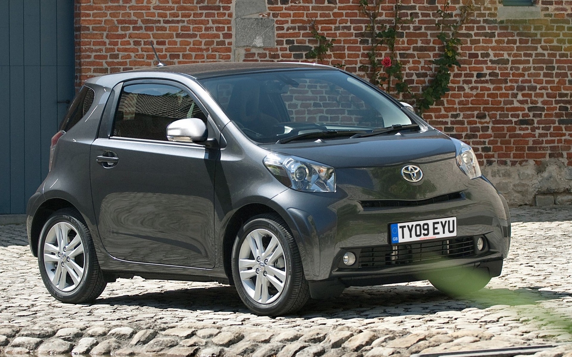 Toyota IQ 3