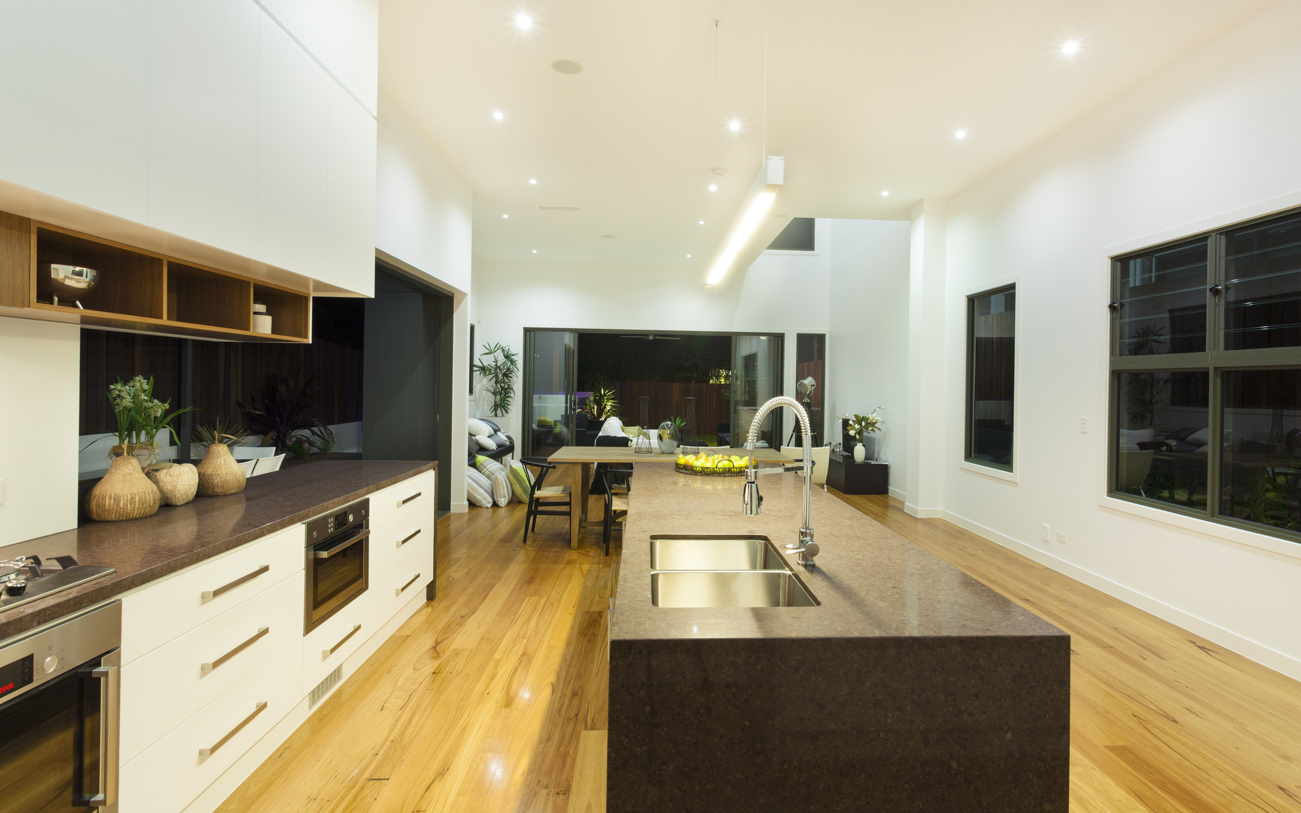 kitchen, narrow, кухня