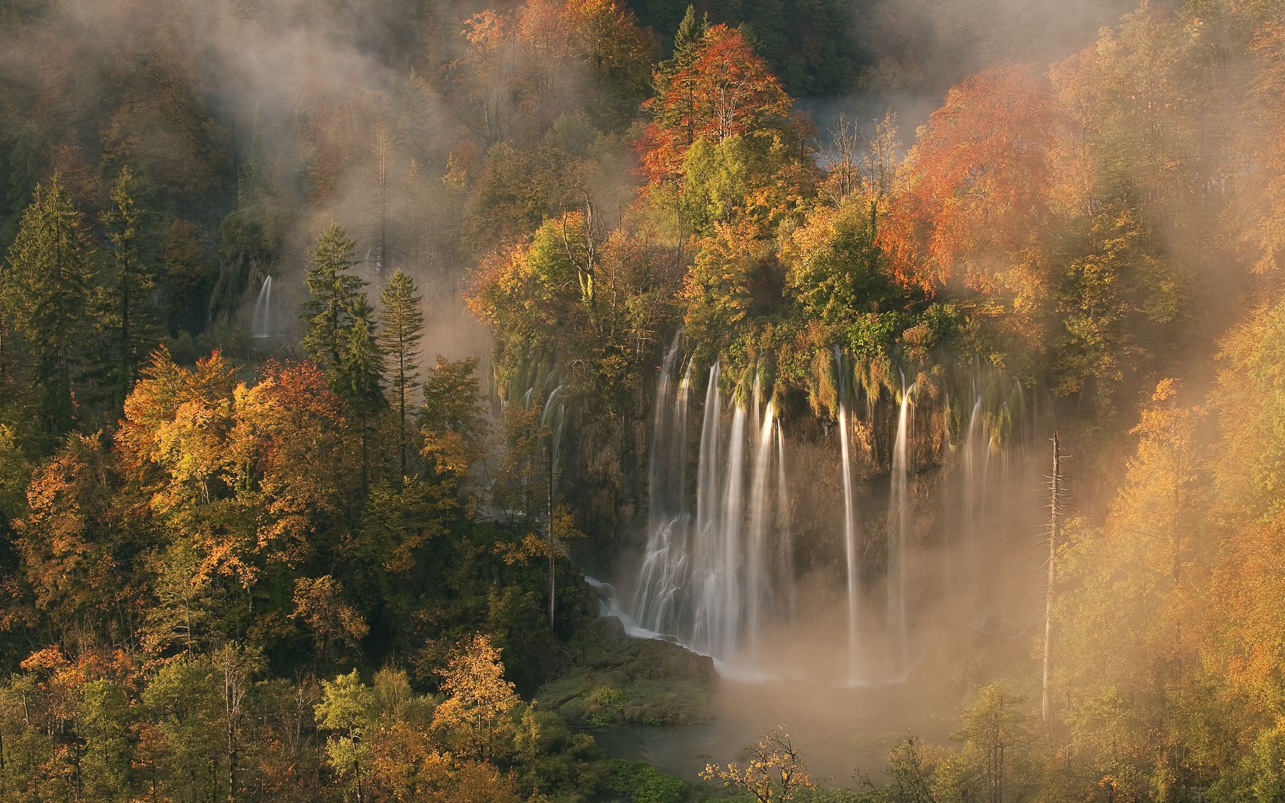природа водопад озеро деревья загрузить