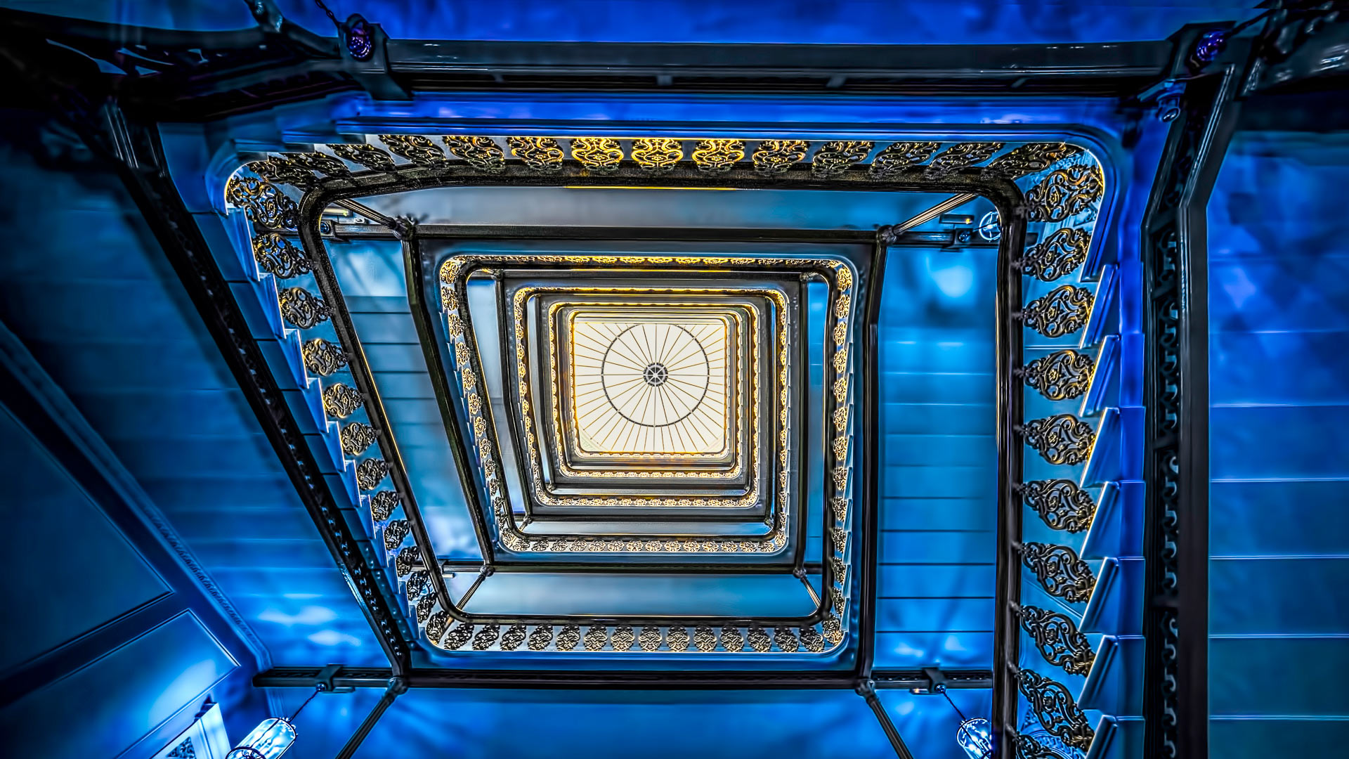 лестница, яркая, синяя