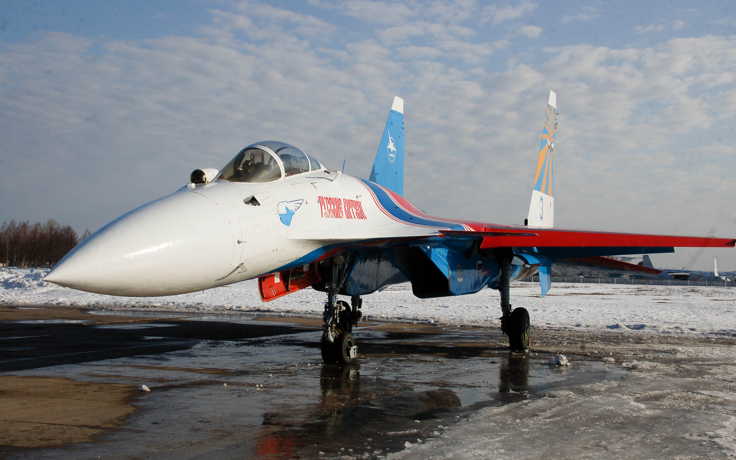 СУ-35 Сухой Россия истребитель самолет СУ-27М бесплатно