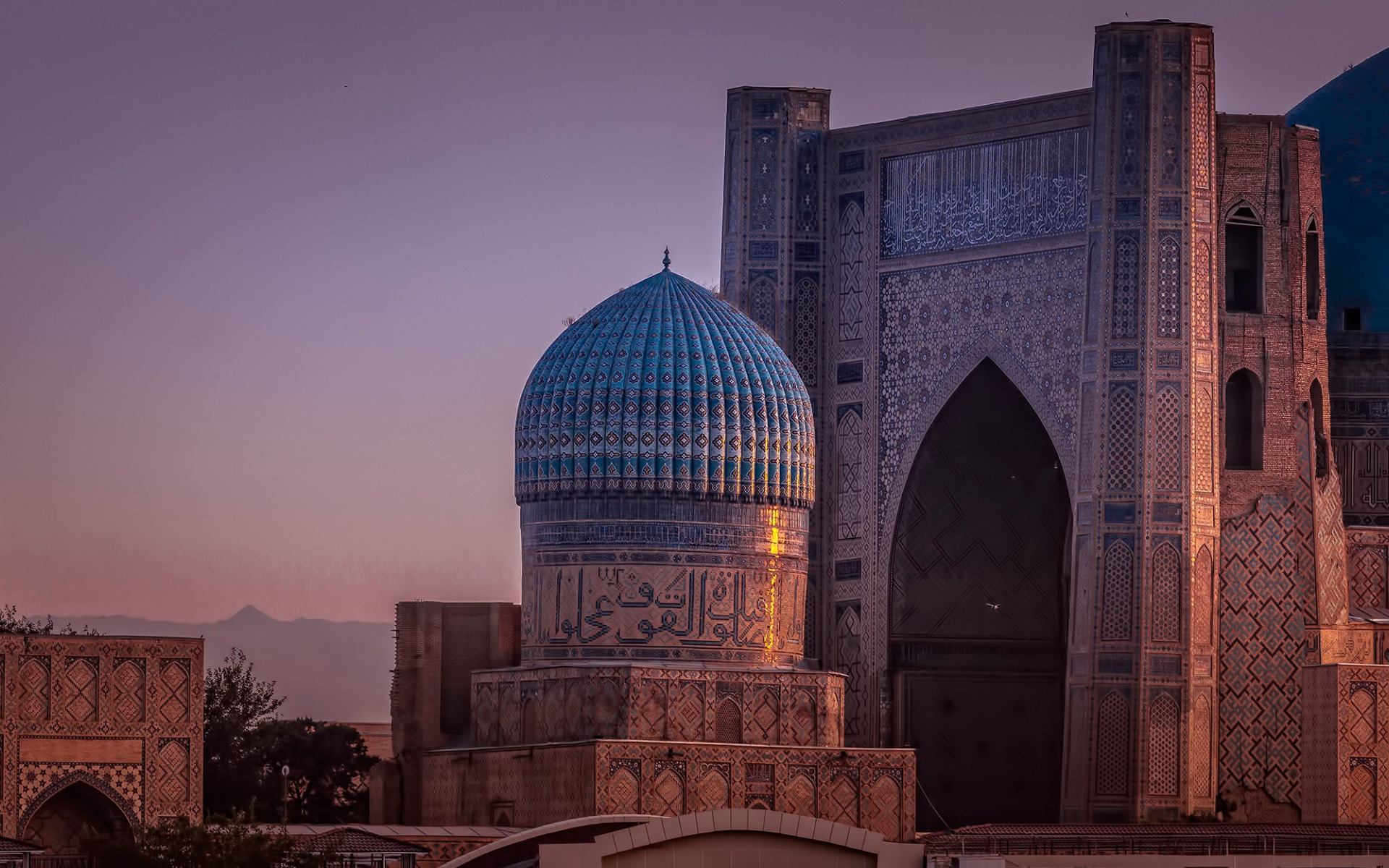 khanym, mosque